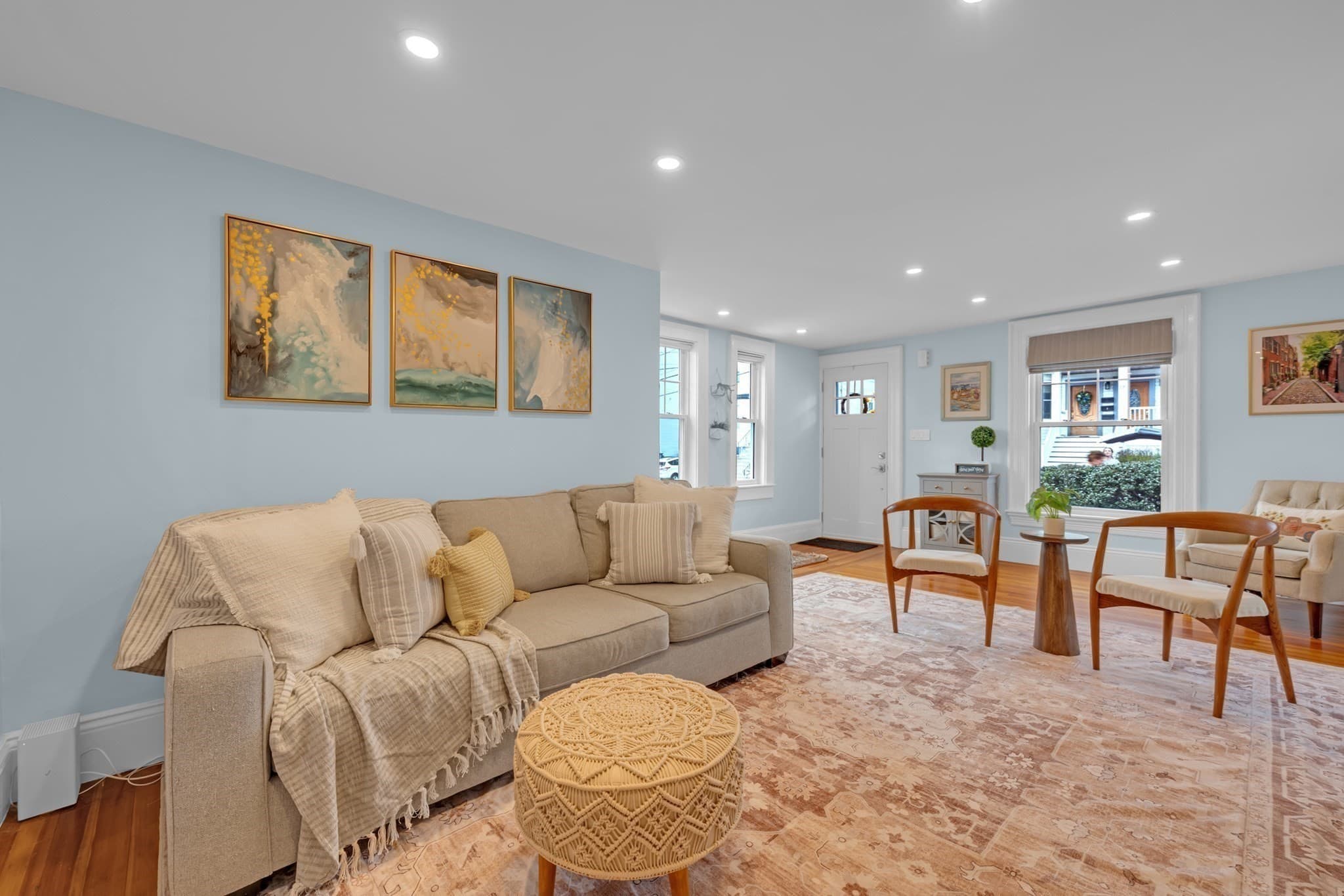 Single Family Residence at 18 Sturgis St, Woburn MA 01801, Woburn, photo 5 of 39