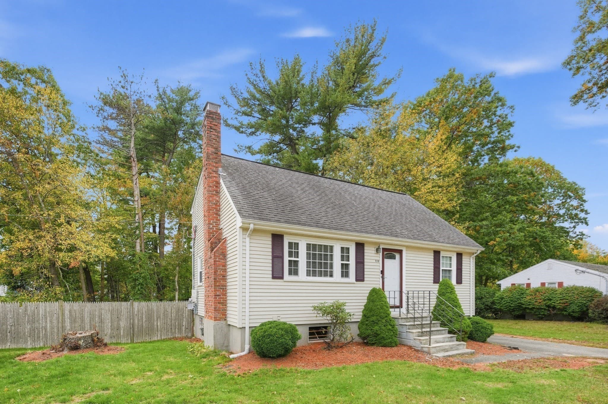 Single Family Residence at 119 Spallus Rd, Stoughton MA 02072, Stoughton, photo 2 of 22