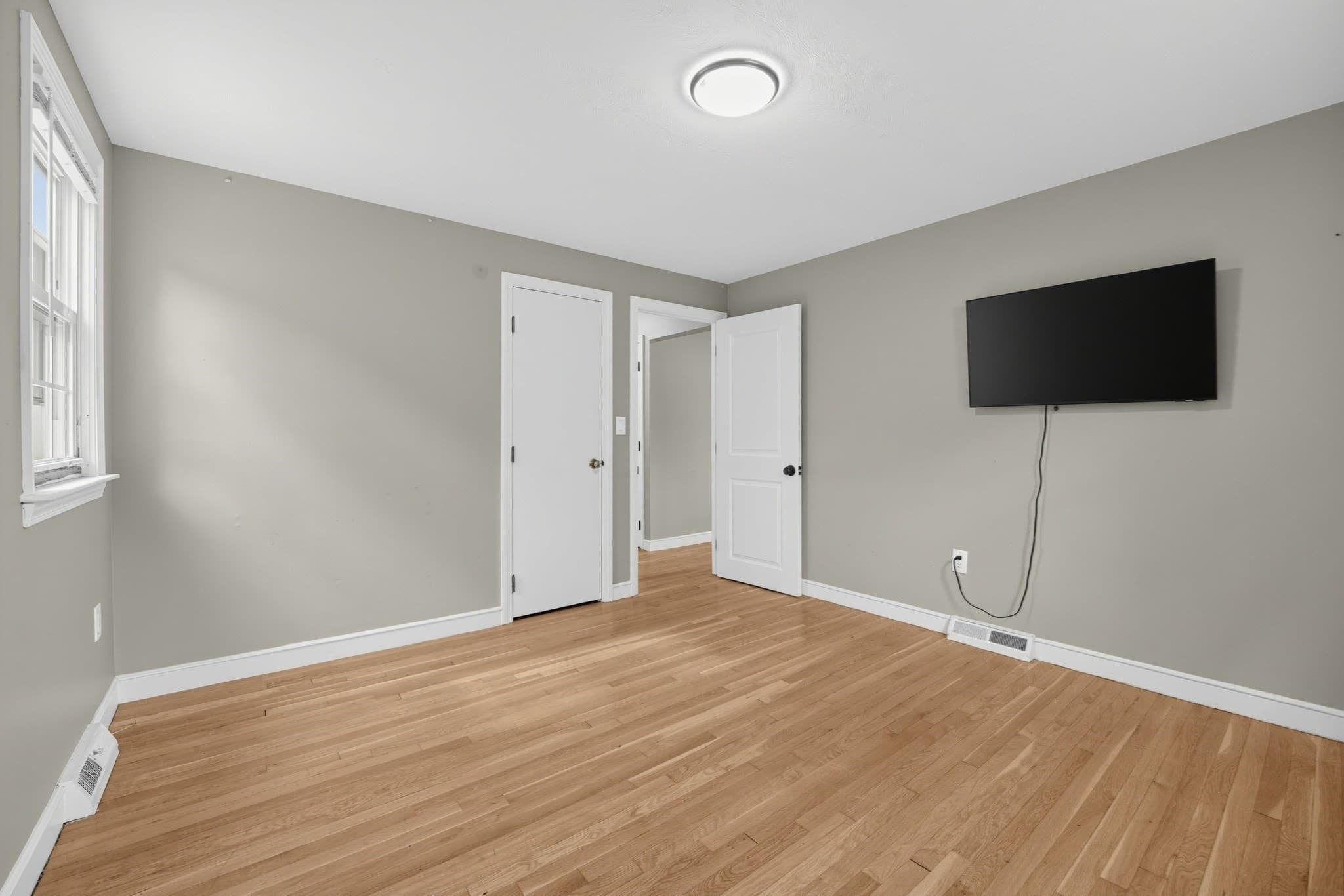 Single Family Residence at 119 Spallus Rd, Stoughton MA 02072, Stoughton, photo 16 of 22