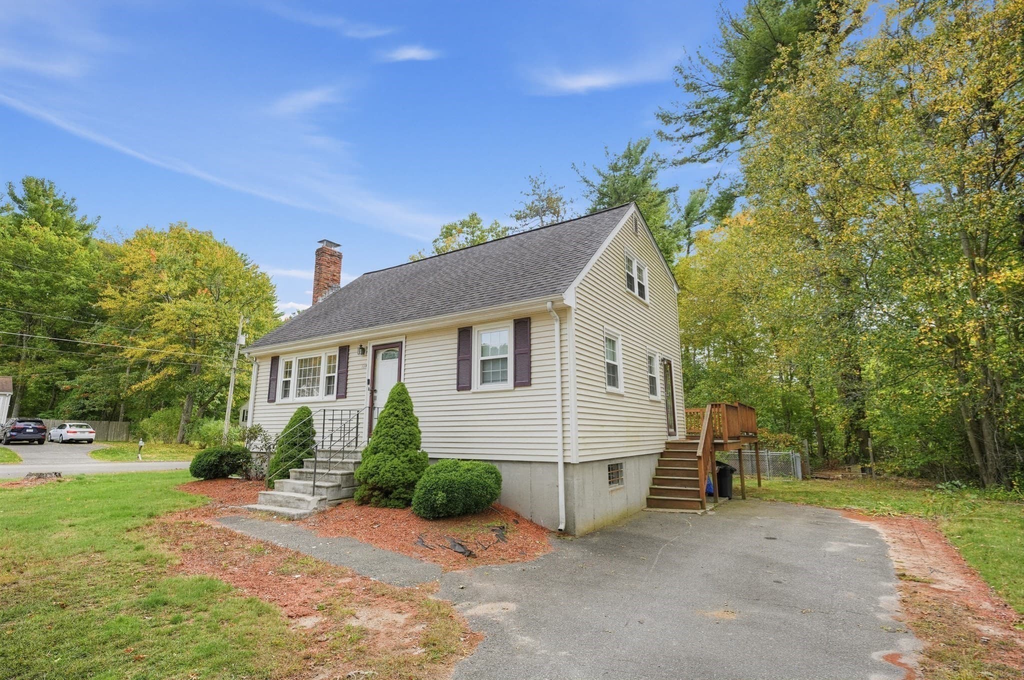 Single Family Residence at 119 Spallus Rd, Stoughton MA 02072, Stoughton, photo 3 of 22