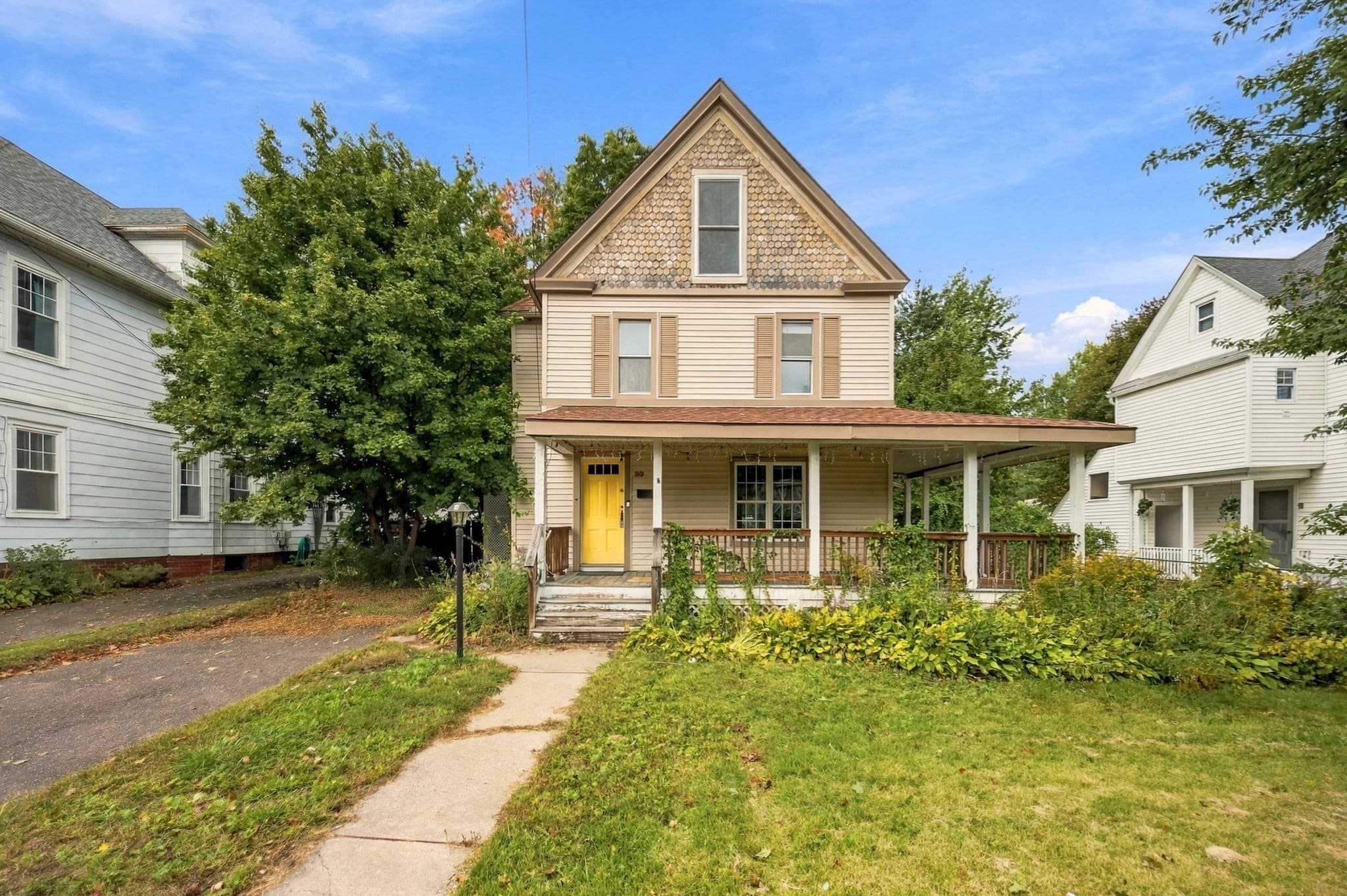 Single Family Residence at 30 Myrtle Ave, Holyoke MA 01040, Holyoke, photo 28 of 33