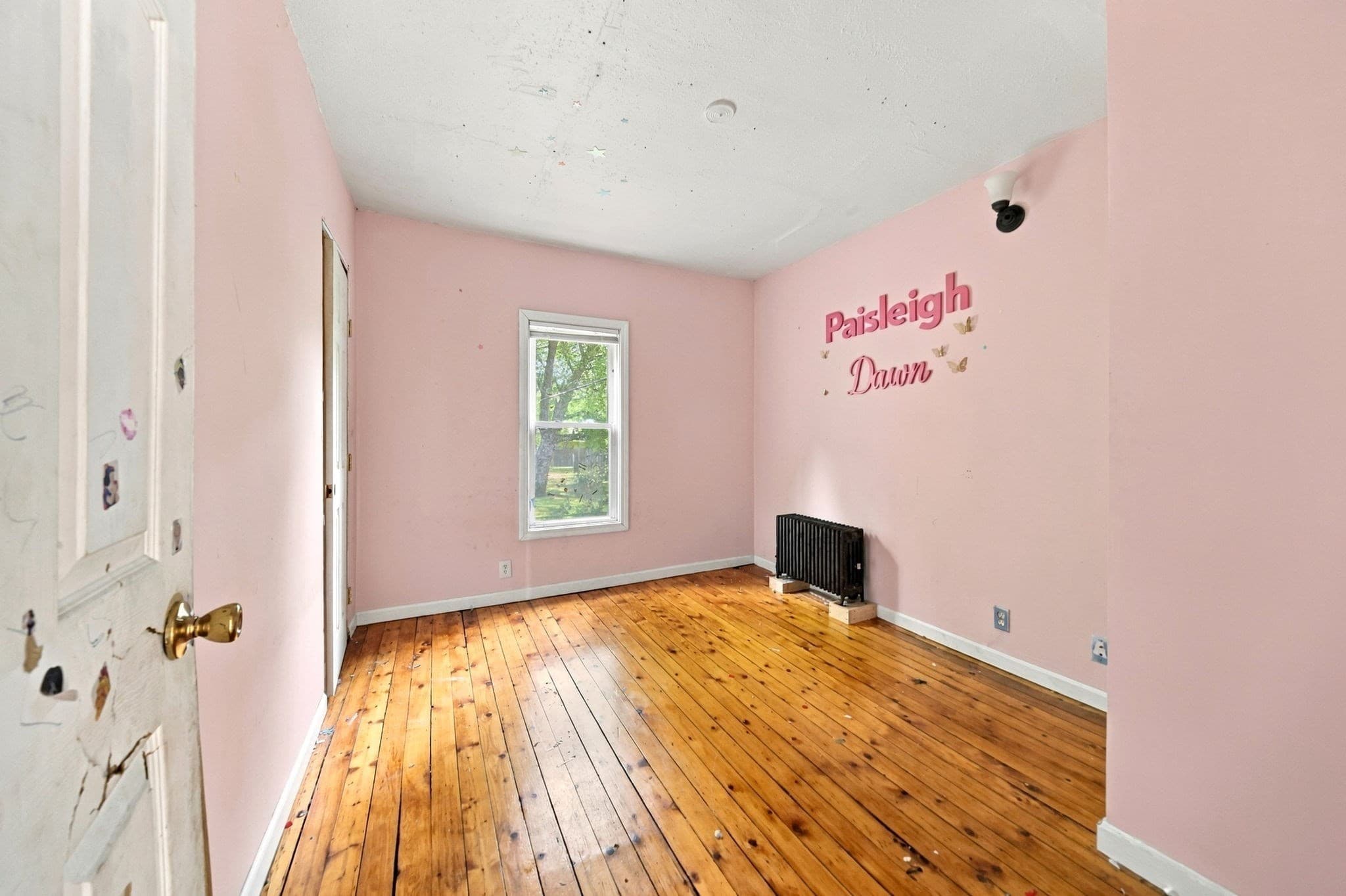 Single Family Residence at 30 Myrtle Ave, Holyoke MA 01040, Holyoke, photo 20 of 33