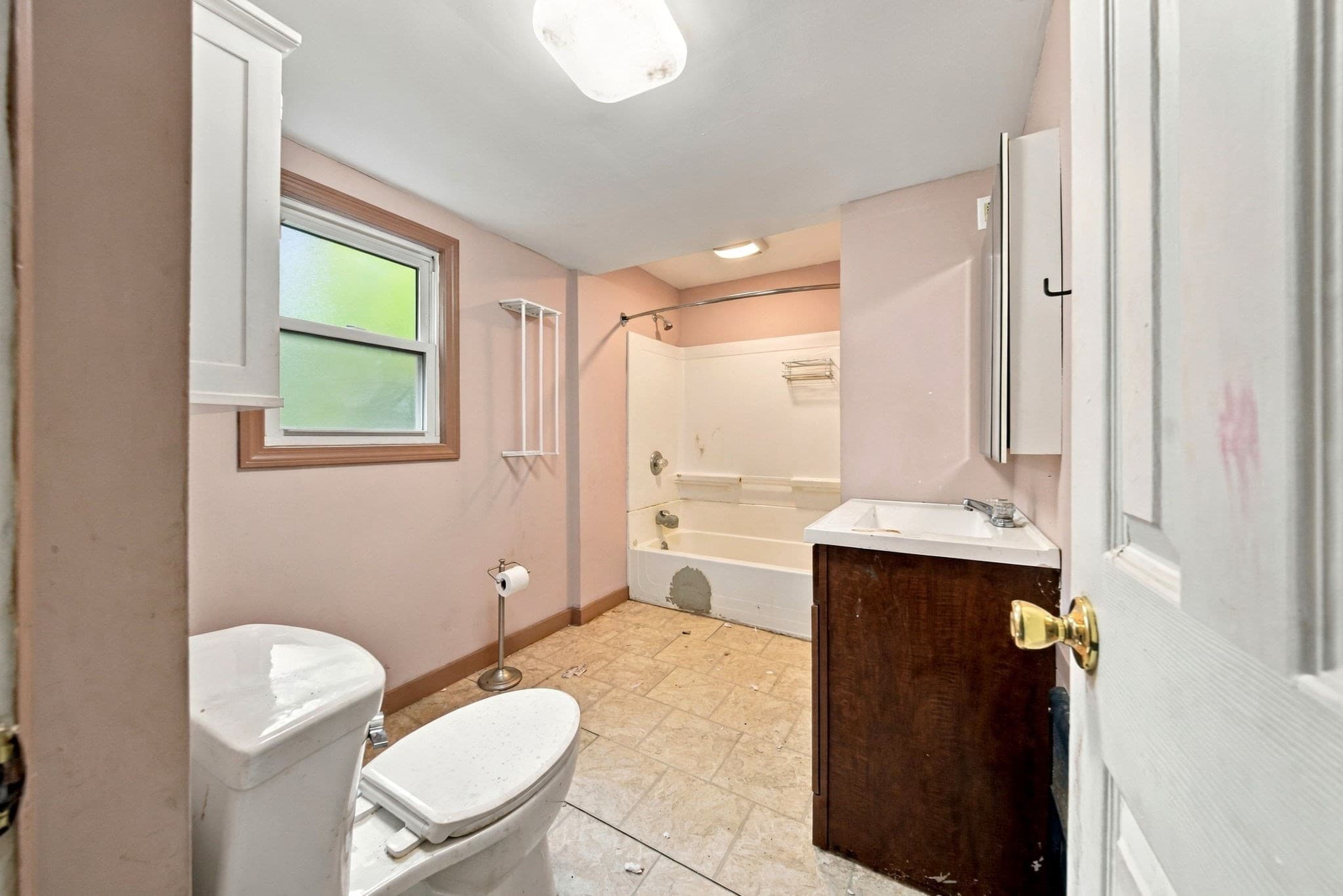 Single Family Residence at 30 Myrtle Ave, Holyoke MA 01040, Holyoke, photo 24 of 33