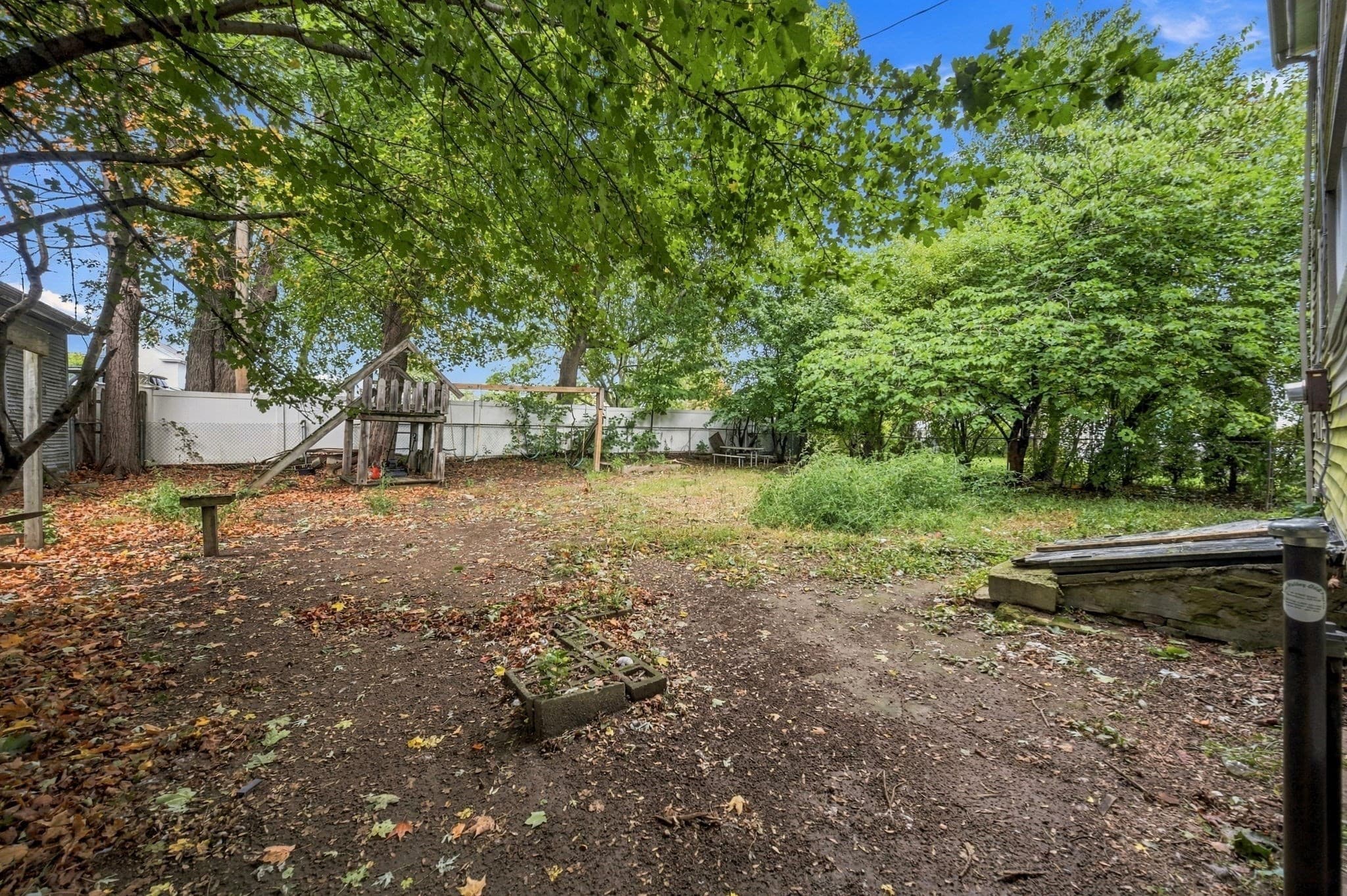 Single Family Residence at 30 Myrtle Ave, Holyoke MA 01040, Holyoke, photo 31 of 33