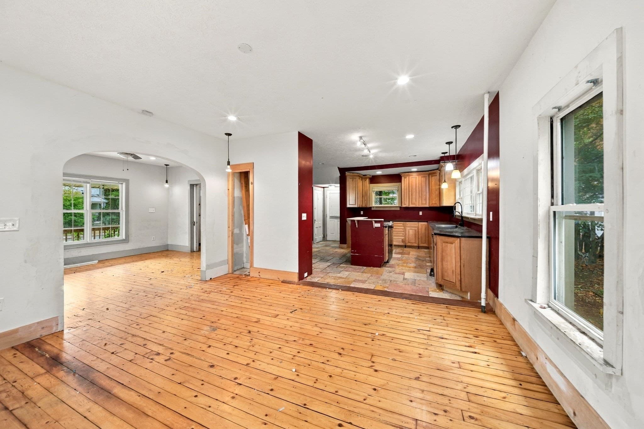 Single Family Residence at 30 Myrtle Ave, Holyoke MA 01040, Holyoke, photo 8 of 33