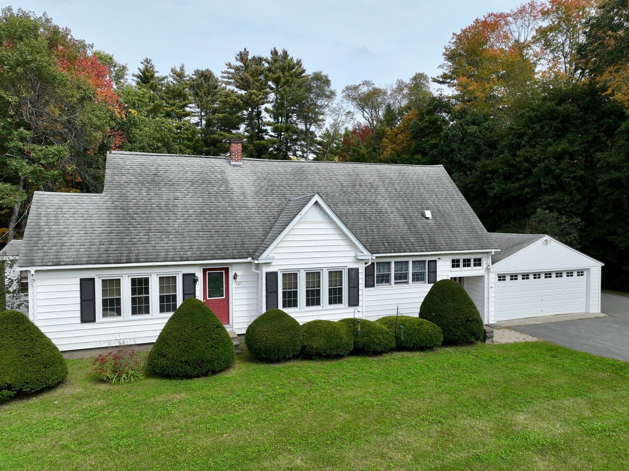 337 Log Plain Rd, Greenfield MA 01301