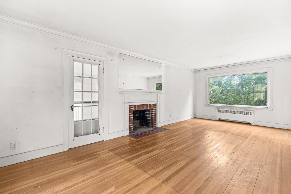 Single Family Residence at 106 Walnut Hill Rd, Newton MA 02461, Newton, photo 7 of 10