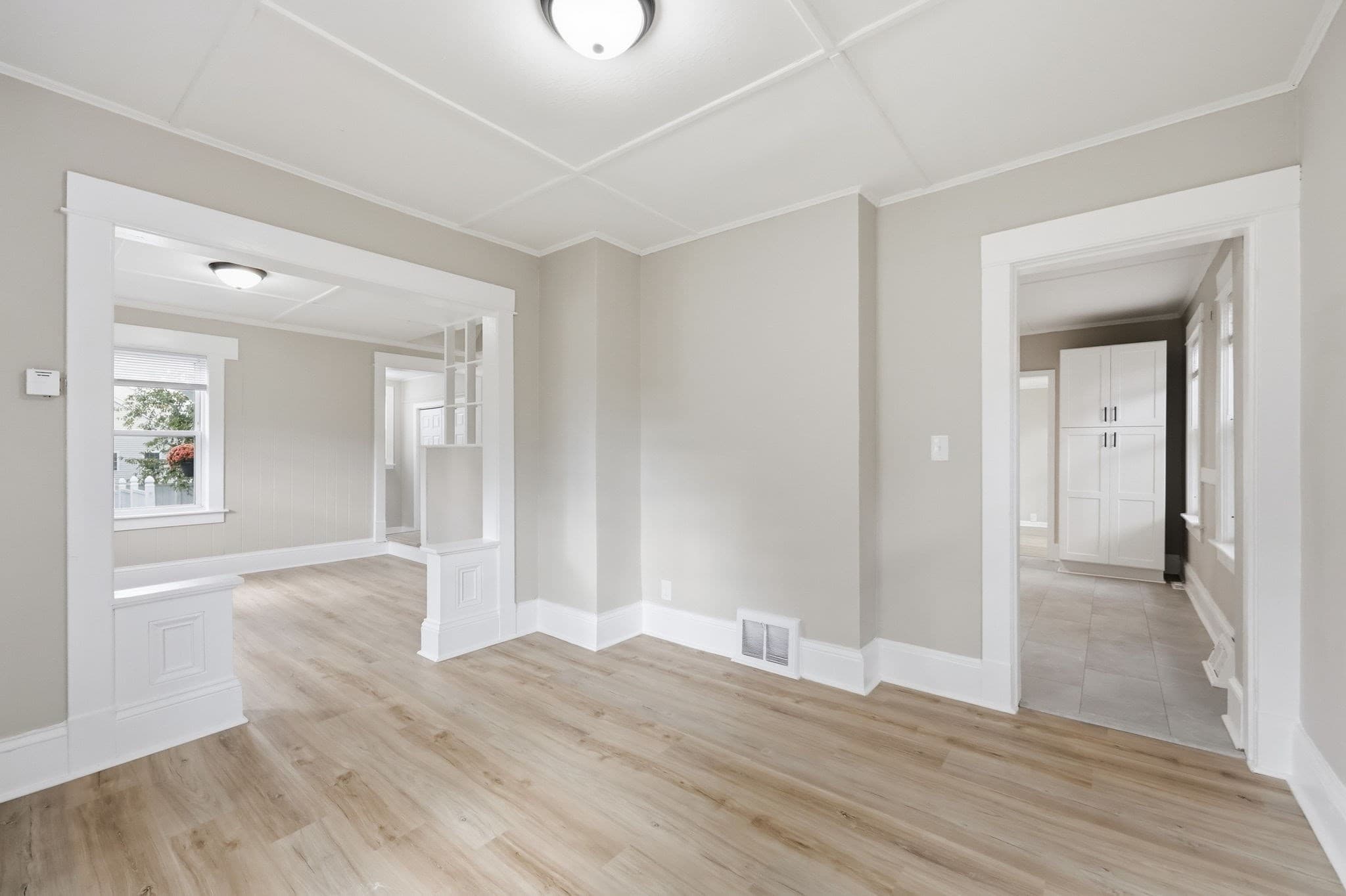Single Family Residence at 13 Furrow St, Westfield MA 01085, Westfield, photo 12 of 32
