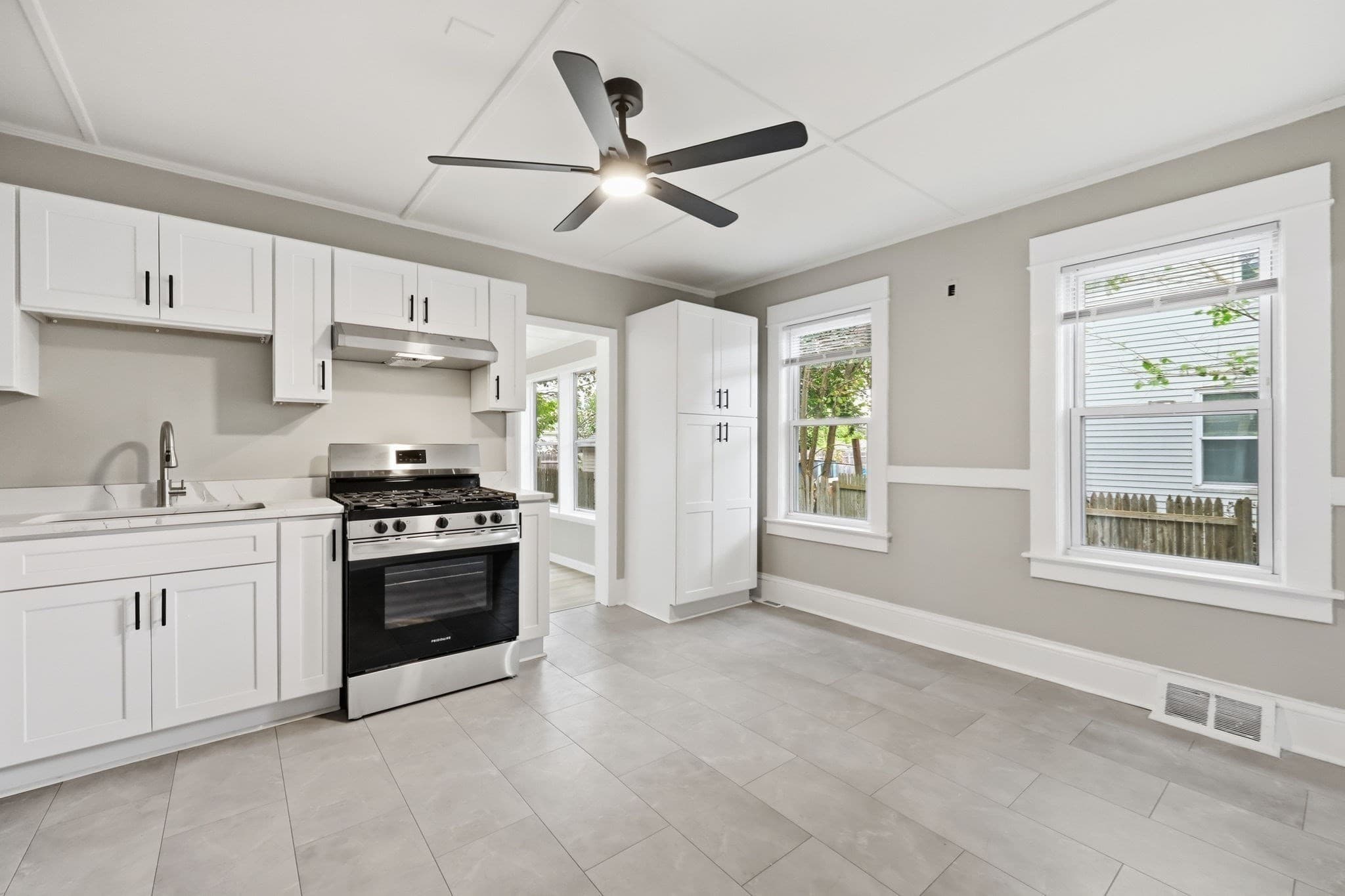 Single Family Residence at 13 Furrow St, Westfield MA 01085, Westfield, photo 15 of 32
