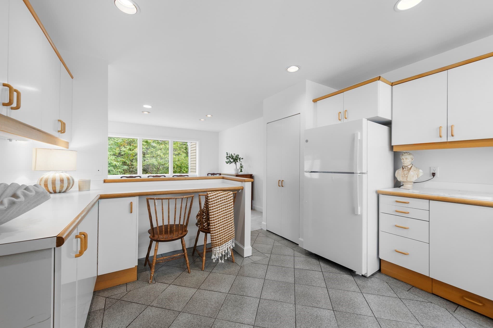 Condominium at 25 Parker Ridge Way # 25, Newburyport MA 01950, Newburyport, photo 6 of 28