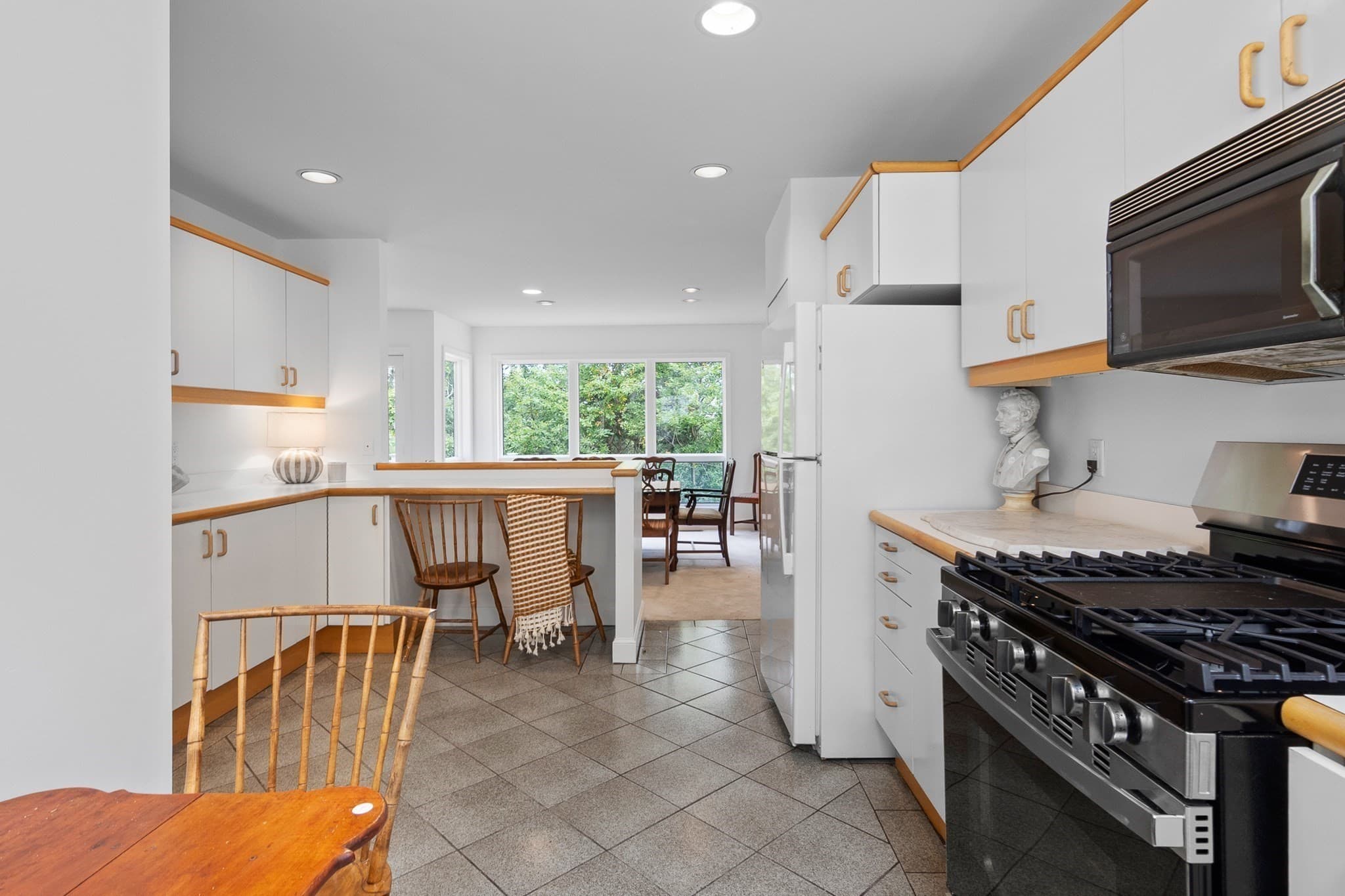 Condominium at 25 Parker Ridge Way # 25, Newburyport MA 01950, Newburyport, photo 5 of 28