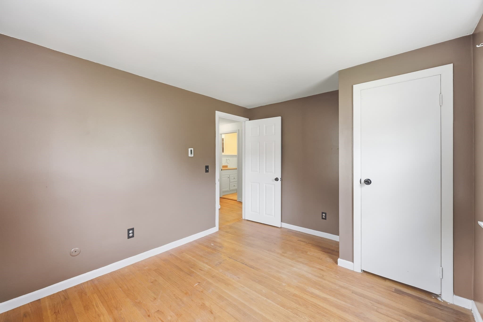 Single Family Residence at 50 Finch Rd, Springfield MA 01119, Springfield, photo 12 of 32