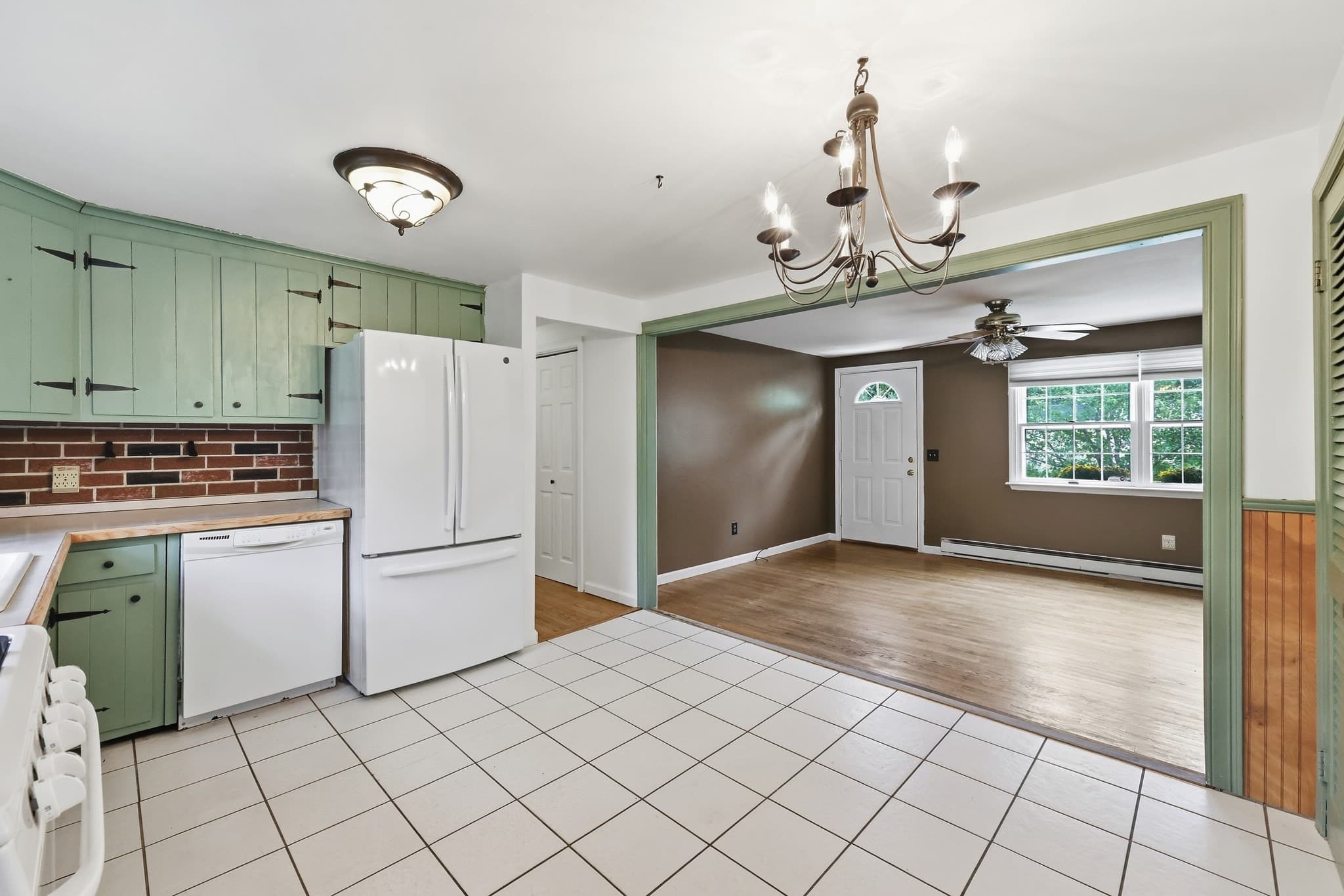 Single Family Residence at 50 Finch Rd, Springfield MA 01119, Springfield, photo 24 of 32