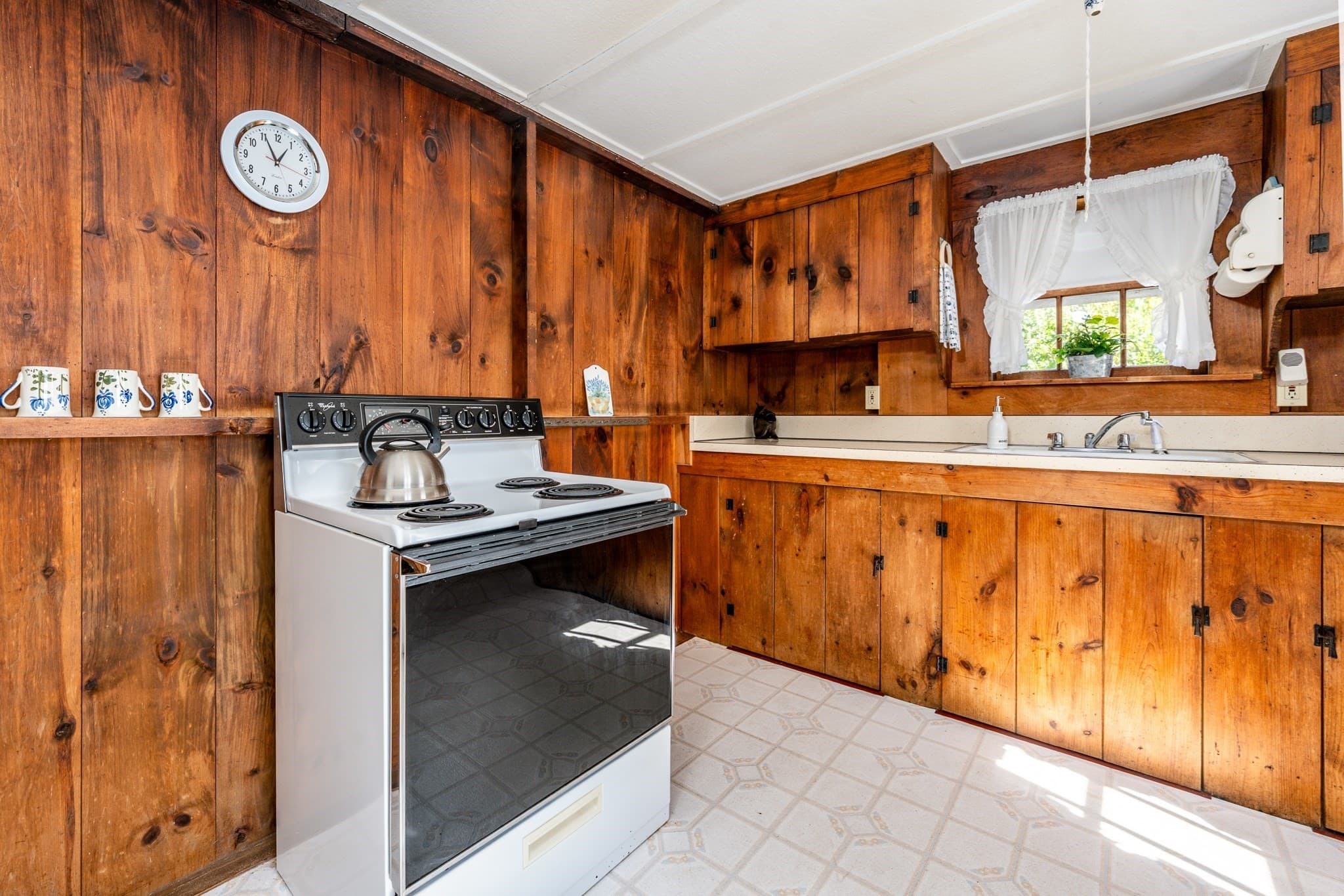 Single Family Residence at 335 Lower County Rd, Dennis MA 02639, Dennis, photo 8 of 29