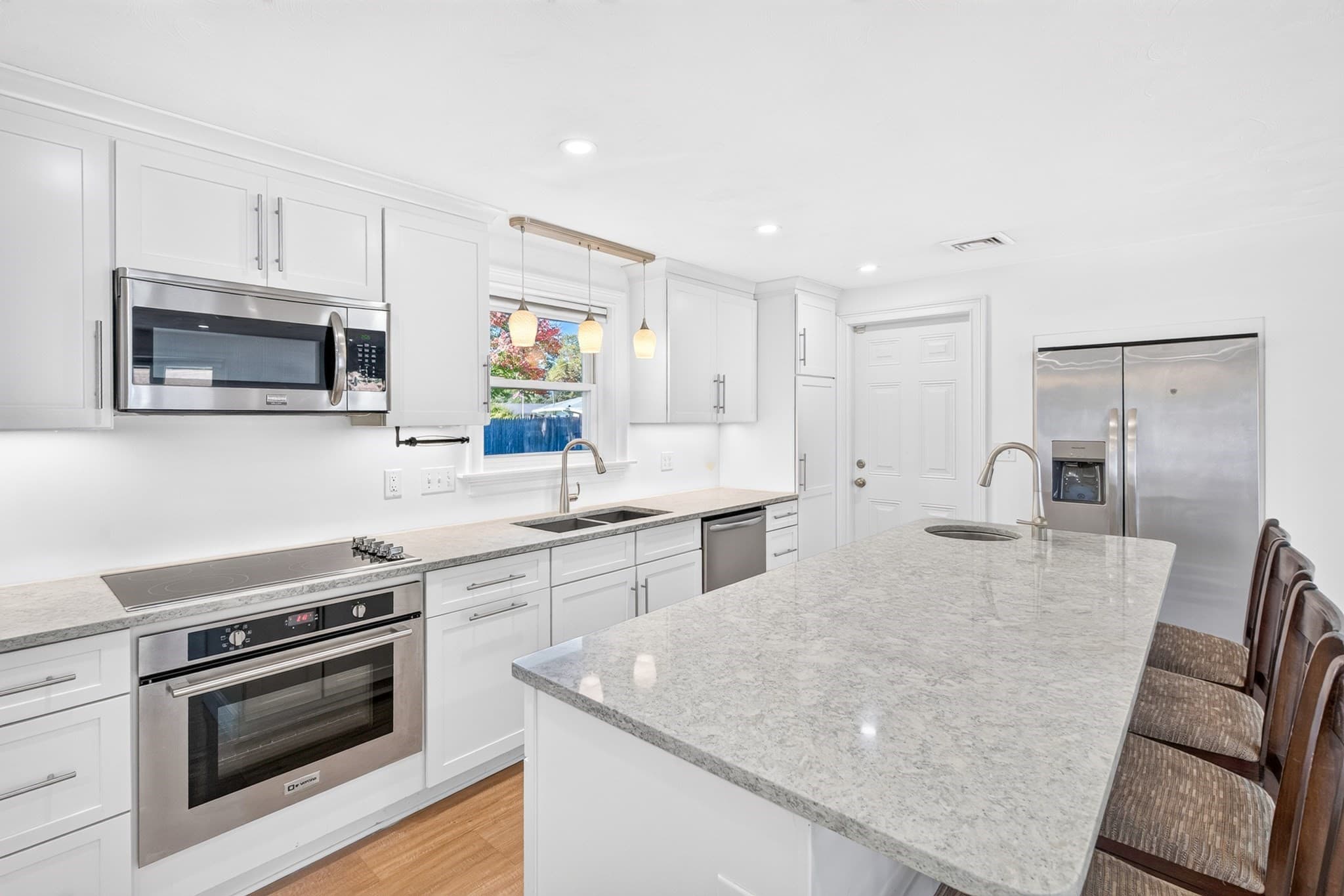 15 Roger Rd, Holbrook MA 02343