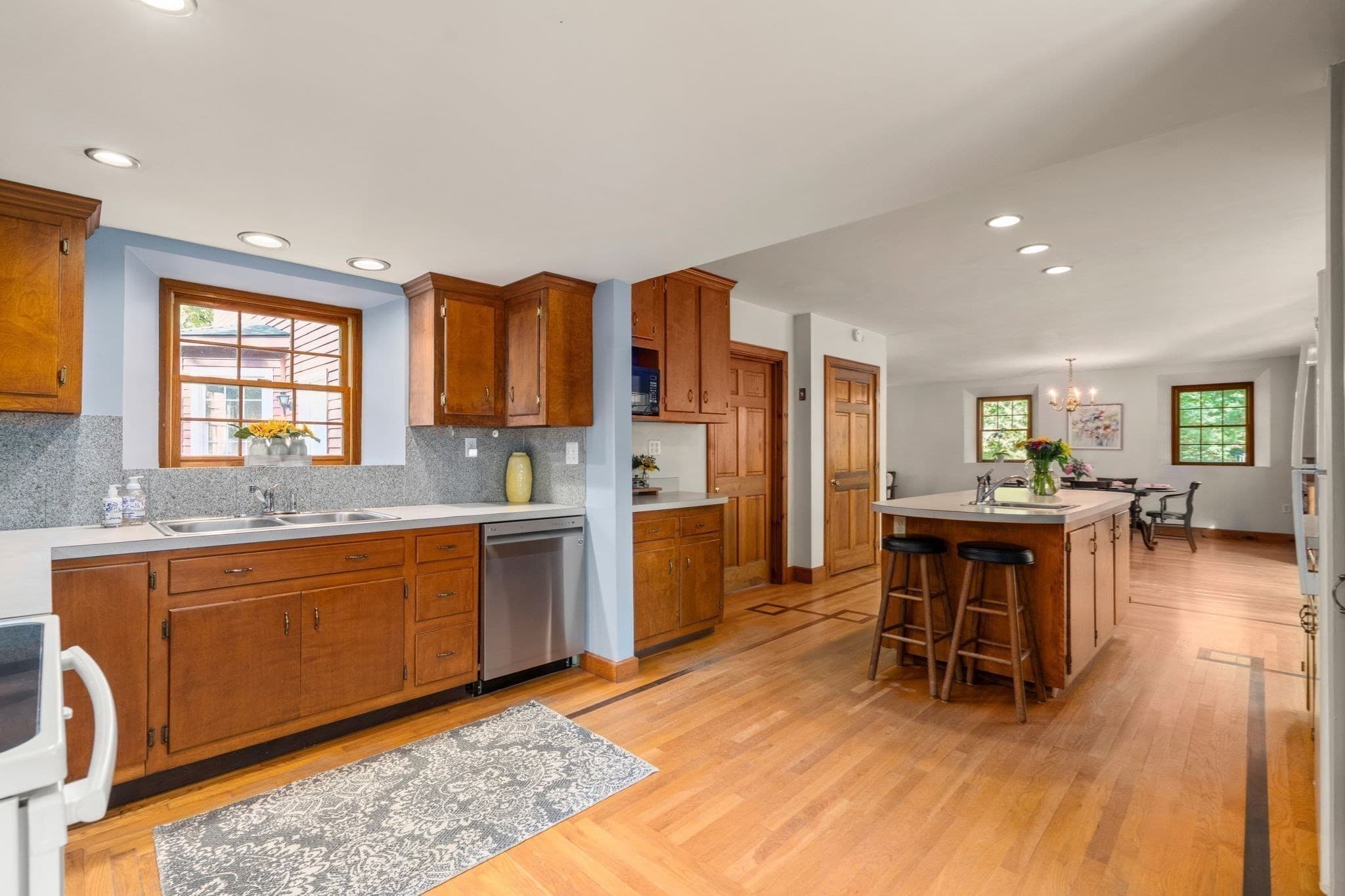 Single Family Residence at 102 Concord Road, Sudbury MA 01776, Sudbury, photo 7 of 42