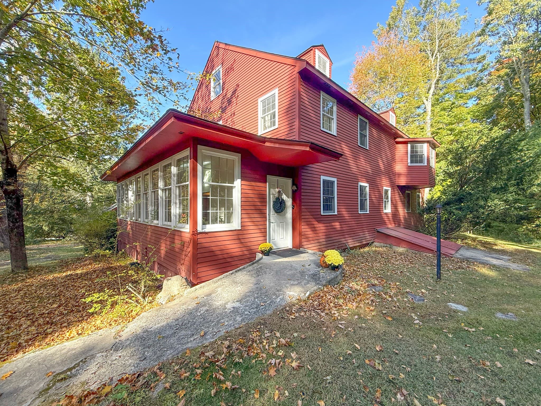 Single Family Residence at 102 Concord Road, Sudbury MA 01776, Sudbury, photo 3 of 42