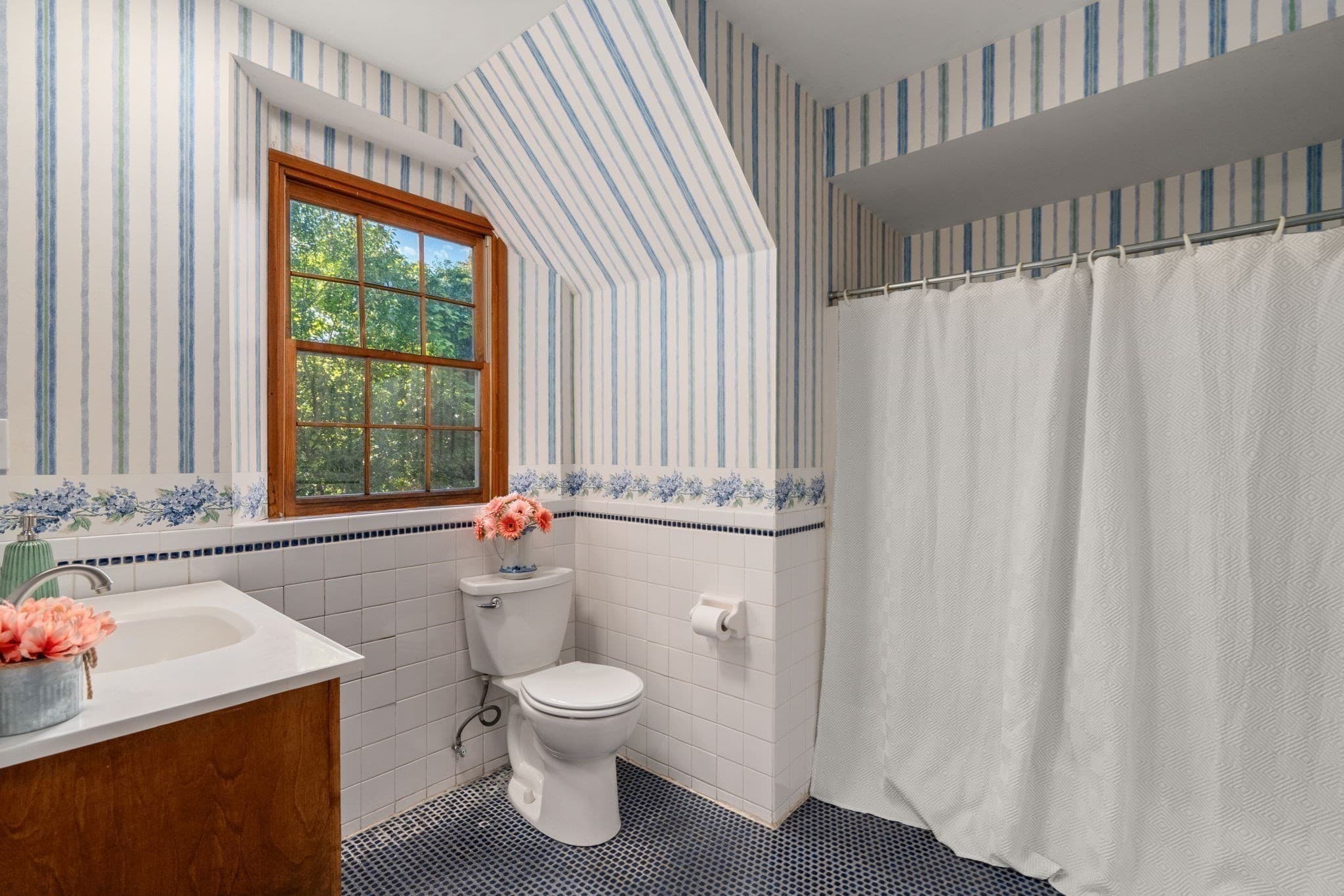 Single Family Residence at 102 Concord Road, Sudbury MA 01776, Sudbury, photo 20 of 42