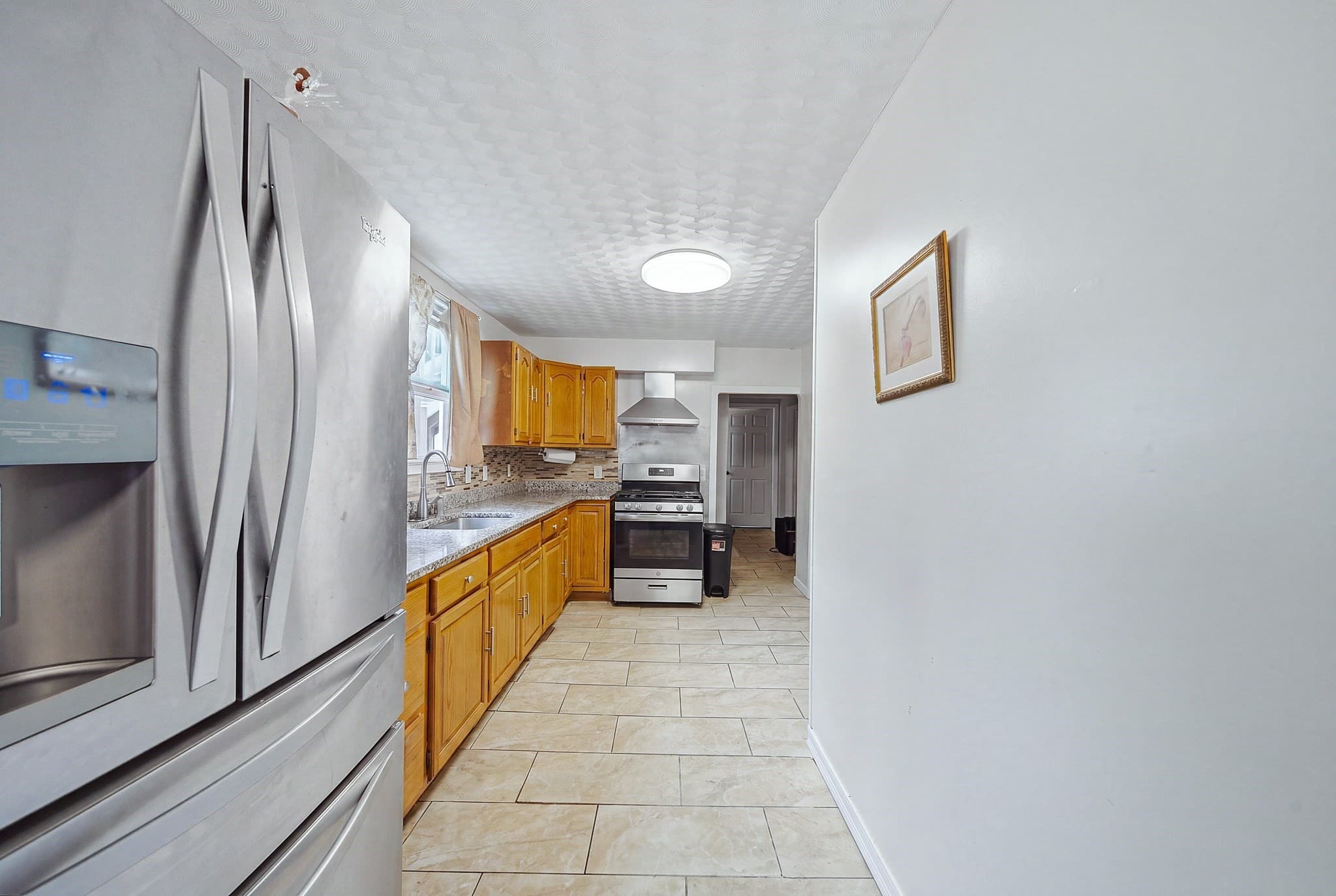 2 Family - 2 Units Up/Down at 8 Cady St, Lowell MA 01852, Lowell, photo 2 of 42
