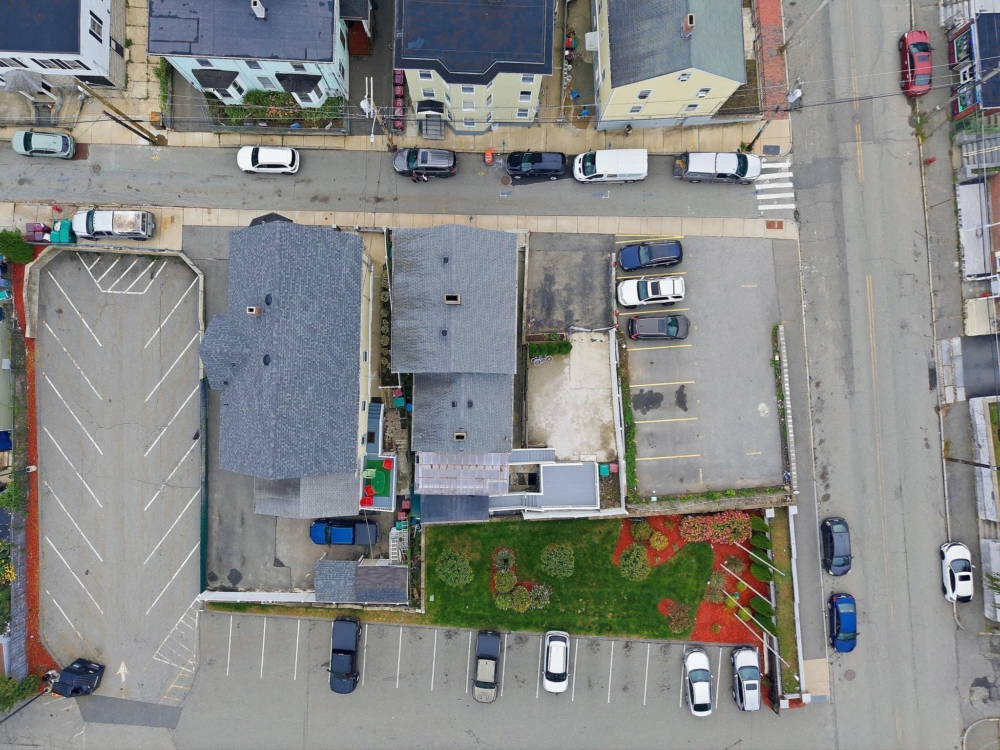 2 Family - 2 Units Up/Down at 8 Cady St, Lowell MA 01852, Lowell, photo 40 of 42