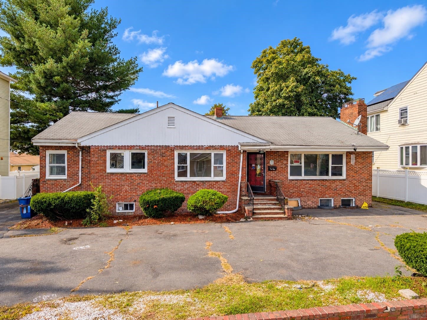 44 Essex St, Revere MA 02151
