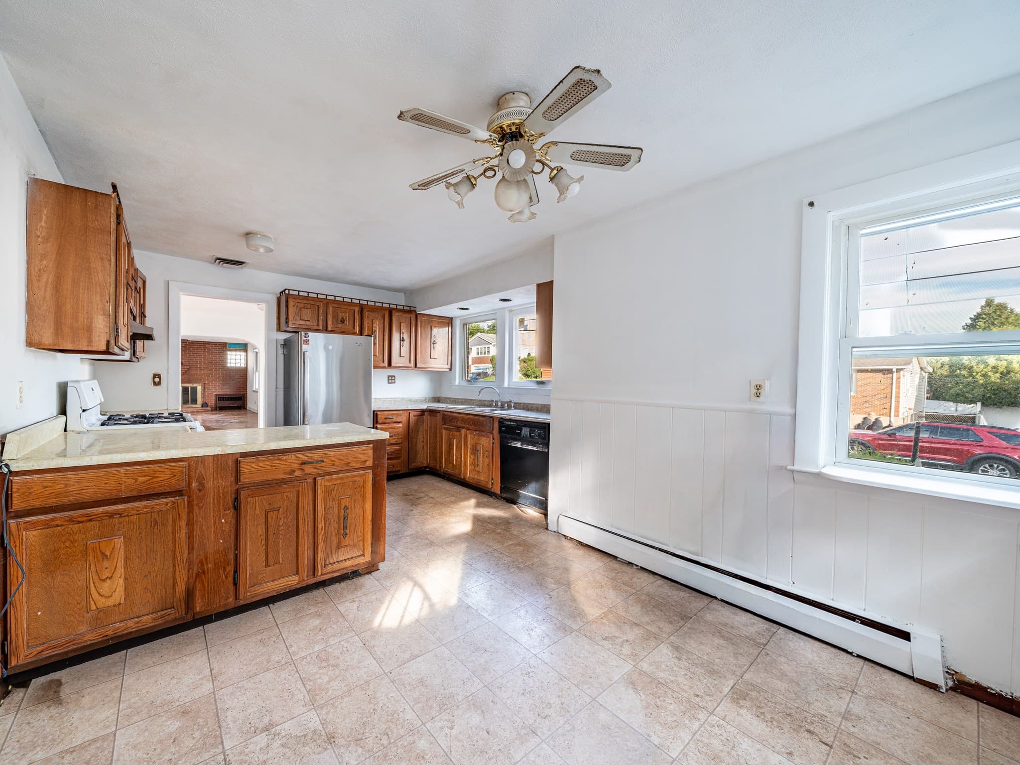 Single Family Residence at 44 Essex St, Revere MA 02151, Revere, photo 10 of 28