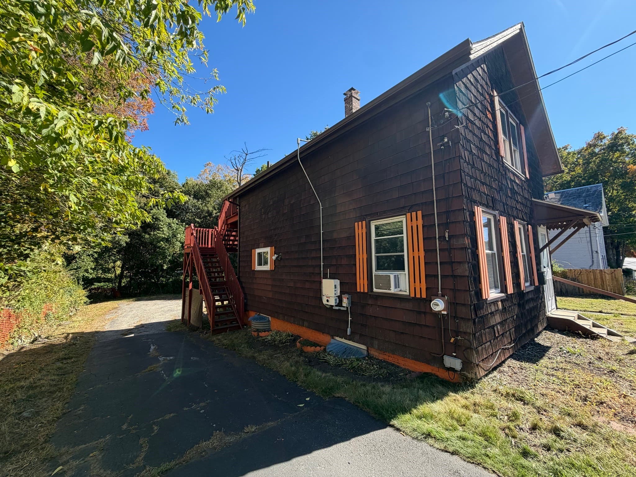 Single Family Residence at 165 Chapman St, Greenfield MA 01301, Greenfield, photo 3 of 25