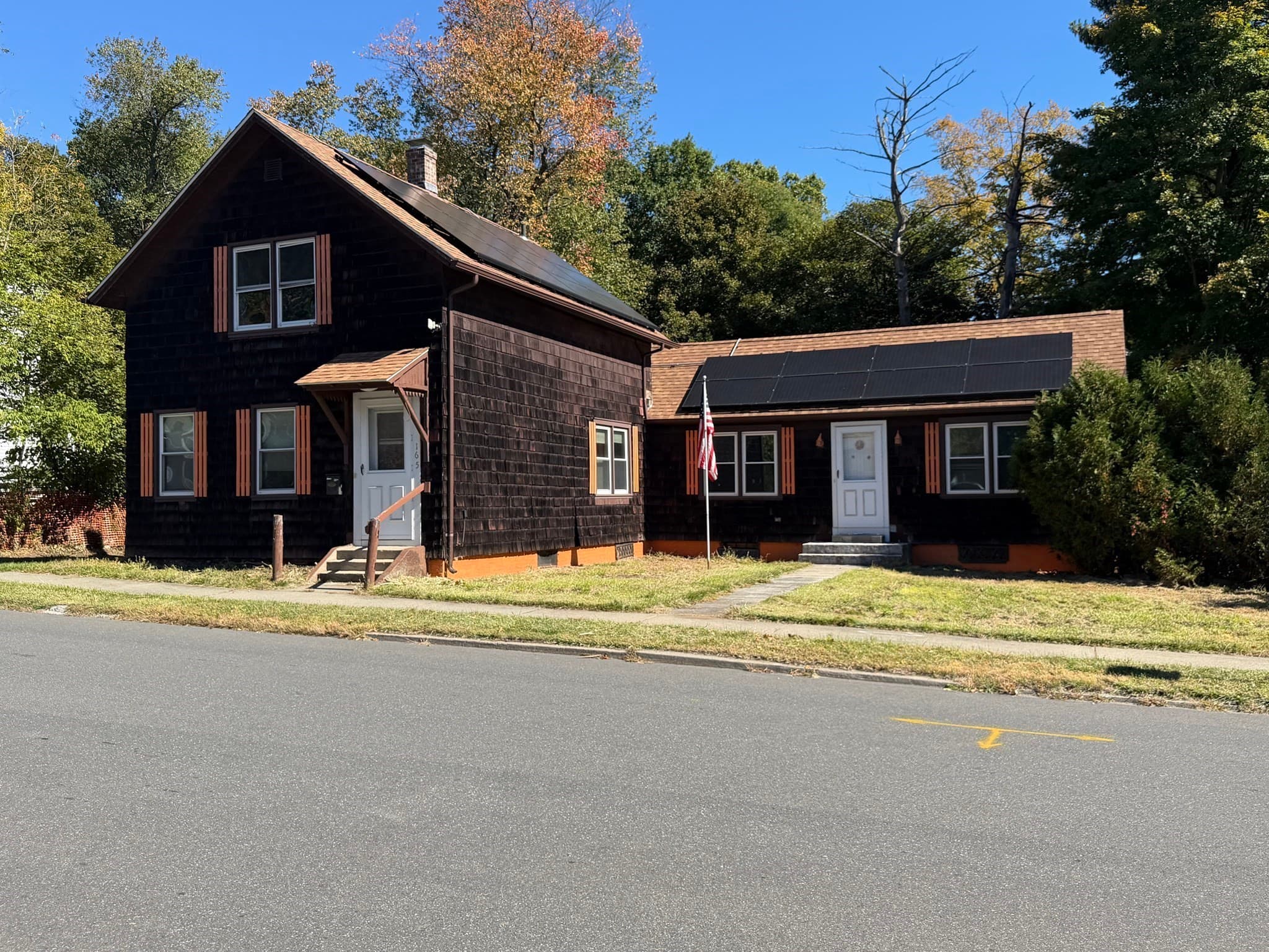 165 Chapman St, Greenfield MA 01301