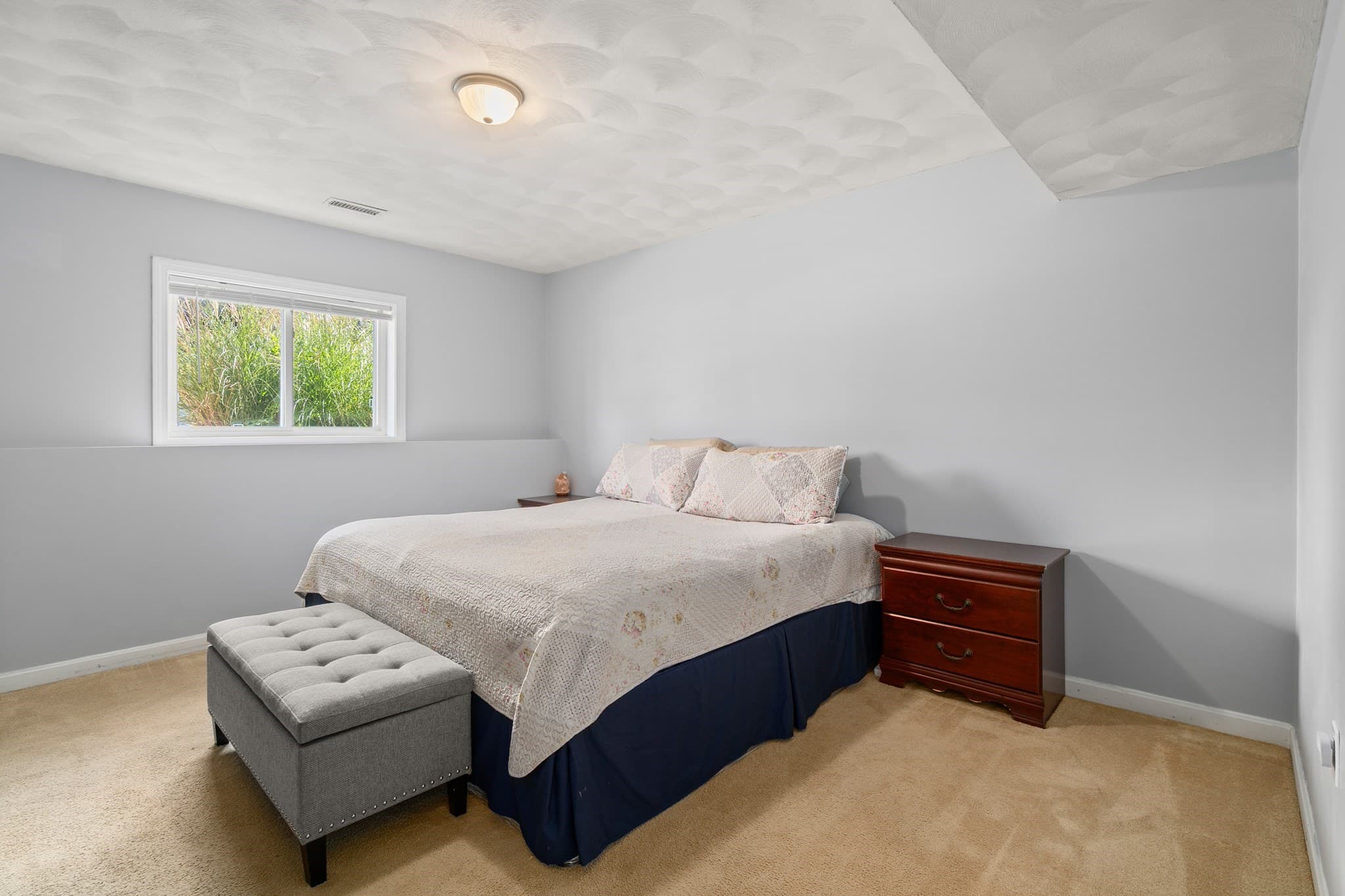 Condominium at 2 Main St # 18, Lincoln RI 02864, Lincoln, photo 9 of 21