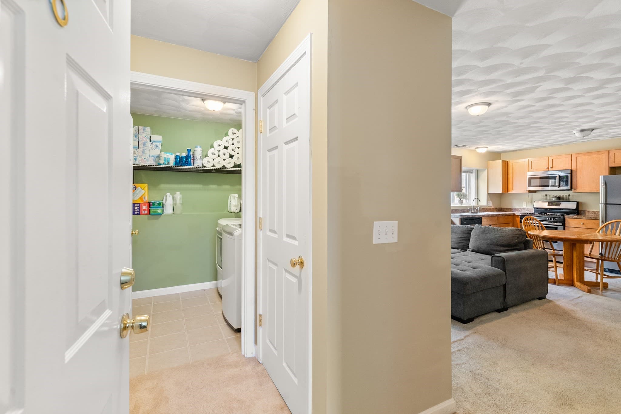 Condominium at 2 Main St # 18, Lincoln RI 02864, Lincoln, photo 15 of 21