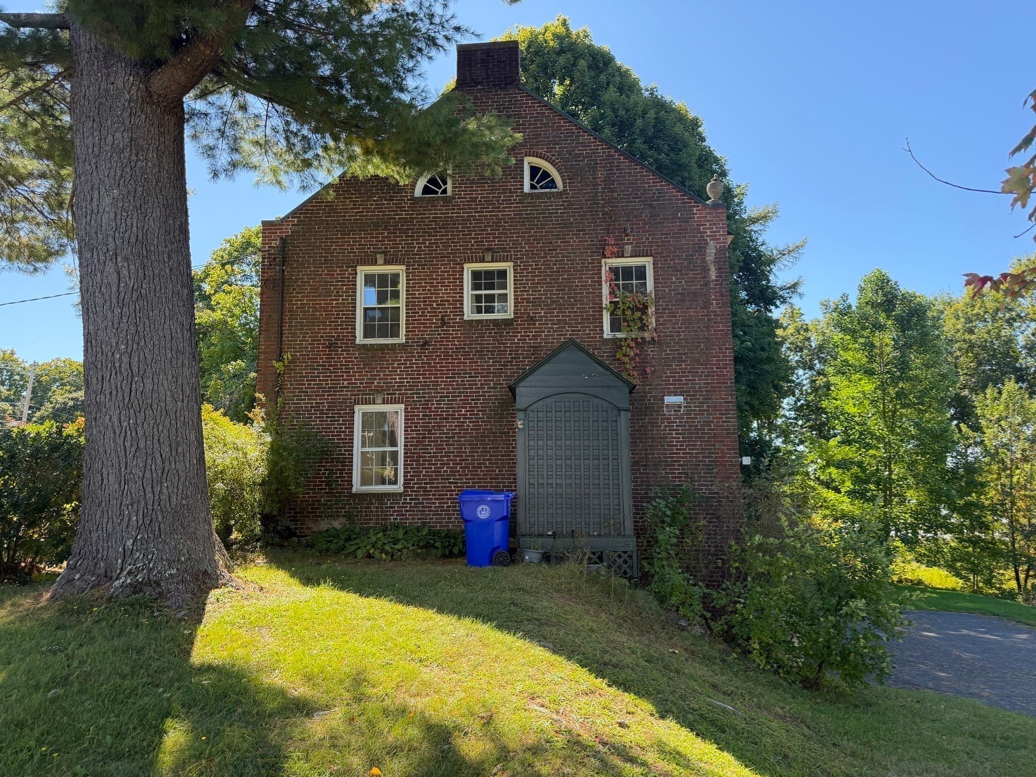 Single Family Residence at 616 Bernardston Rd, Greenfield MA 01301, Greenfield, photo 4 of 34