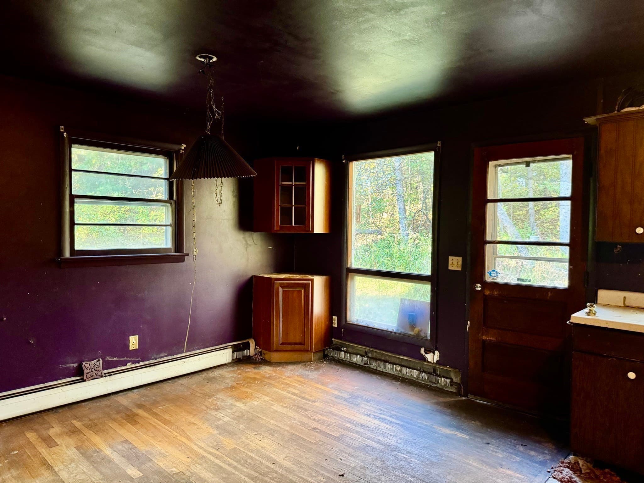 Single Family Residence at 5 Berry Corner Rd, Charlton MA 01507, Charlton, photo 5 of 30