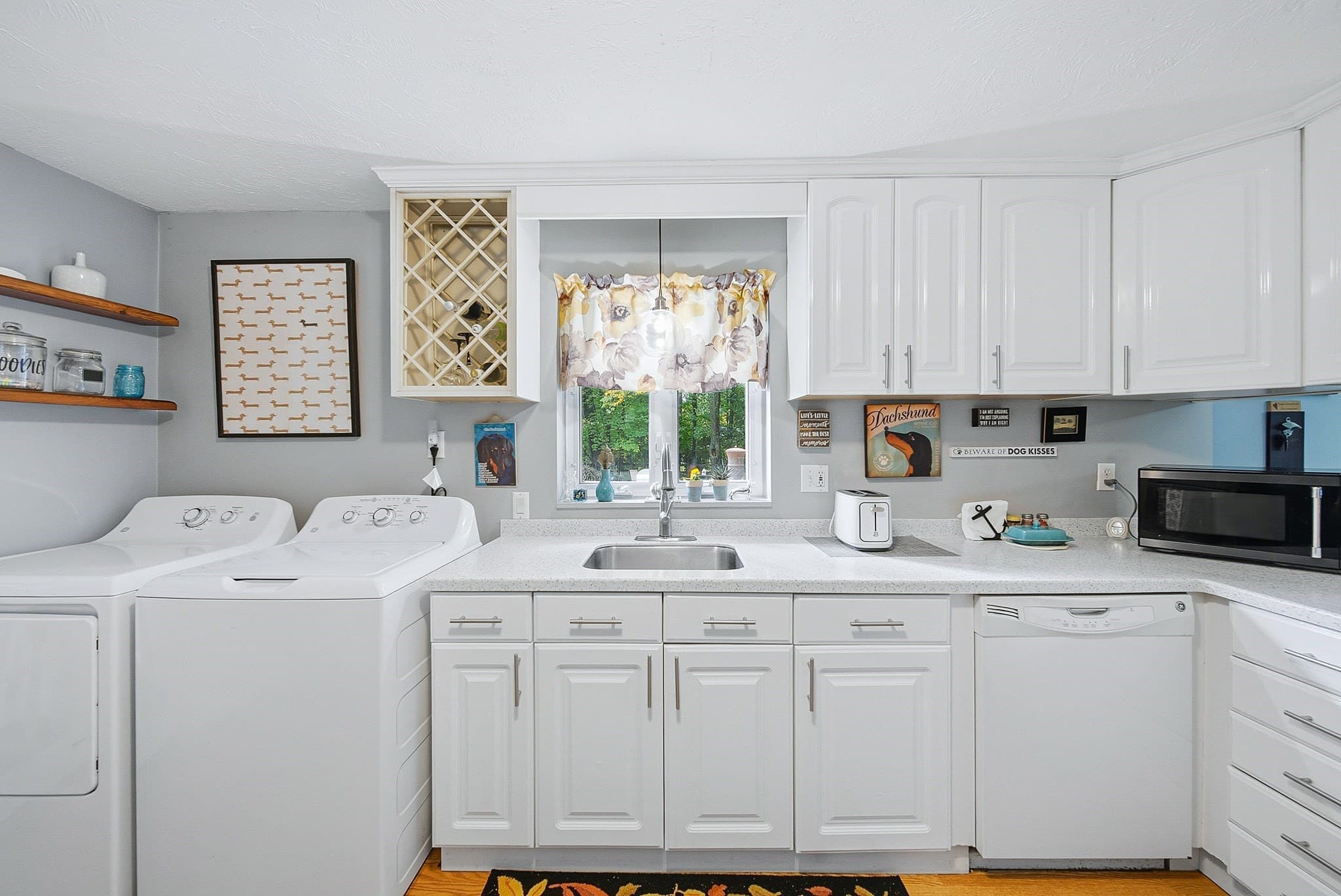 Single Family Residence at 50 Barry Rd, Worcester MA 01609, Worcester, photo 12 of 40