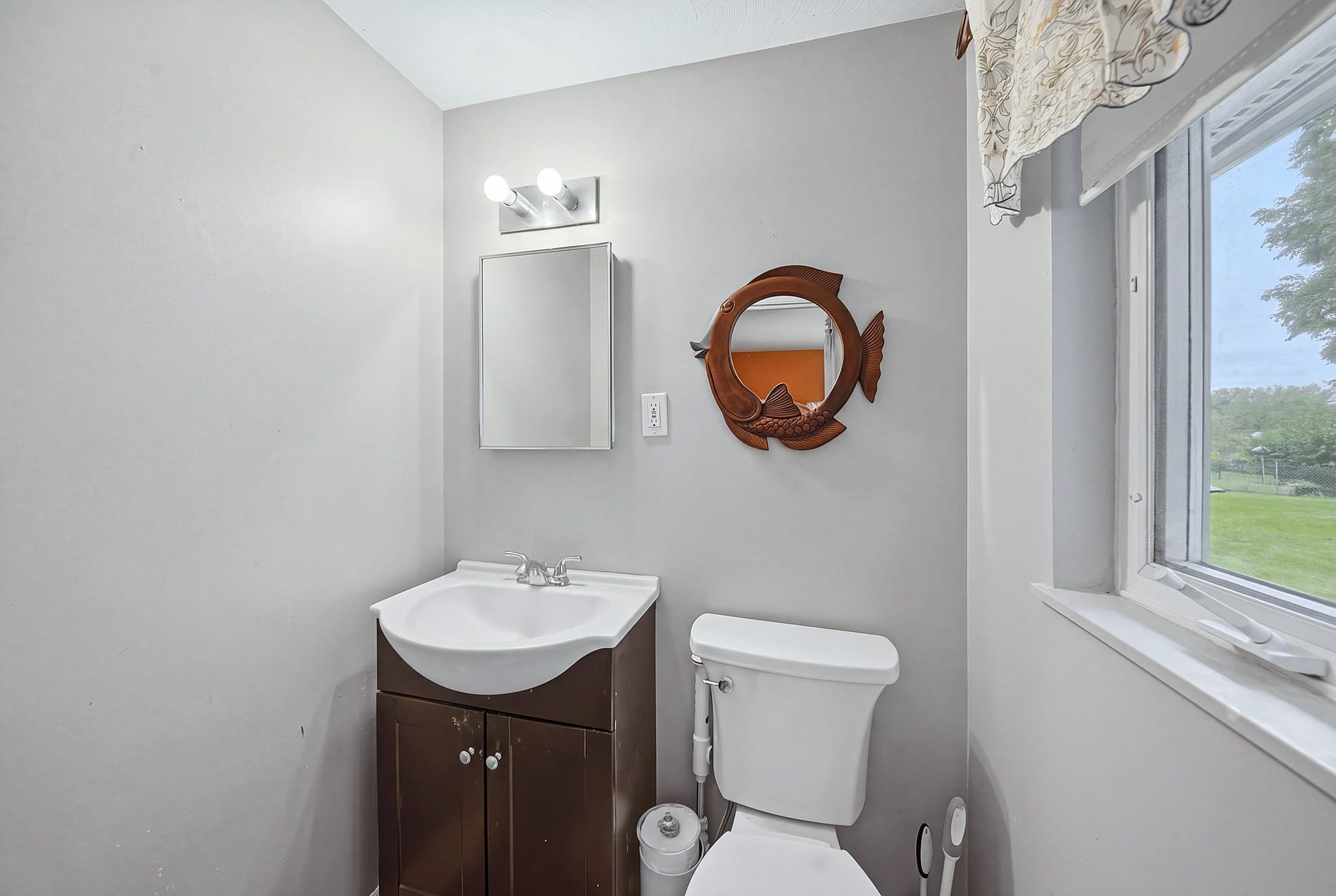 Single Family Residence at 50 Barry Rd, Worcester MA 01609, Worcester, photo 24 of 40