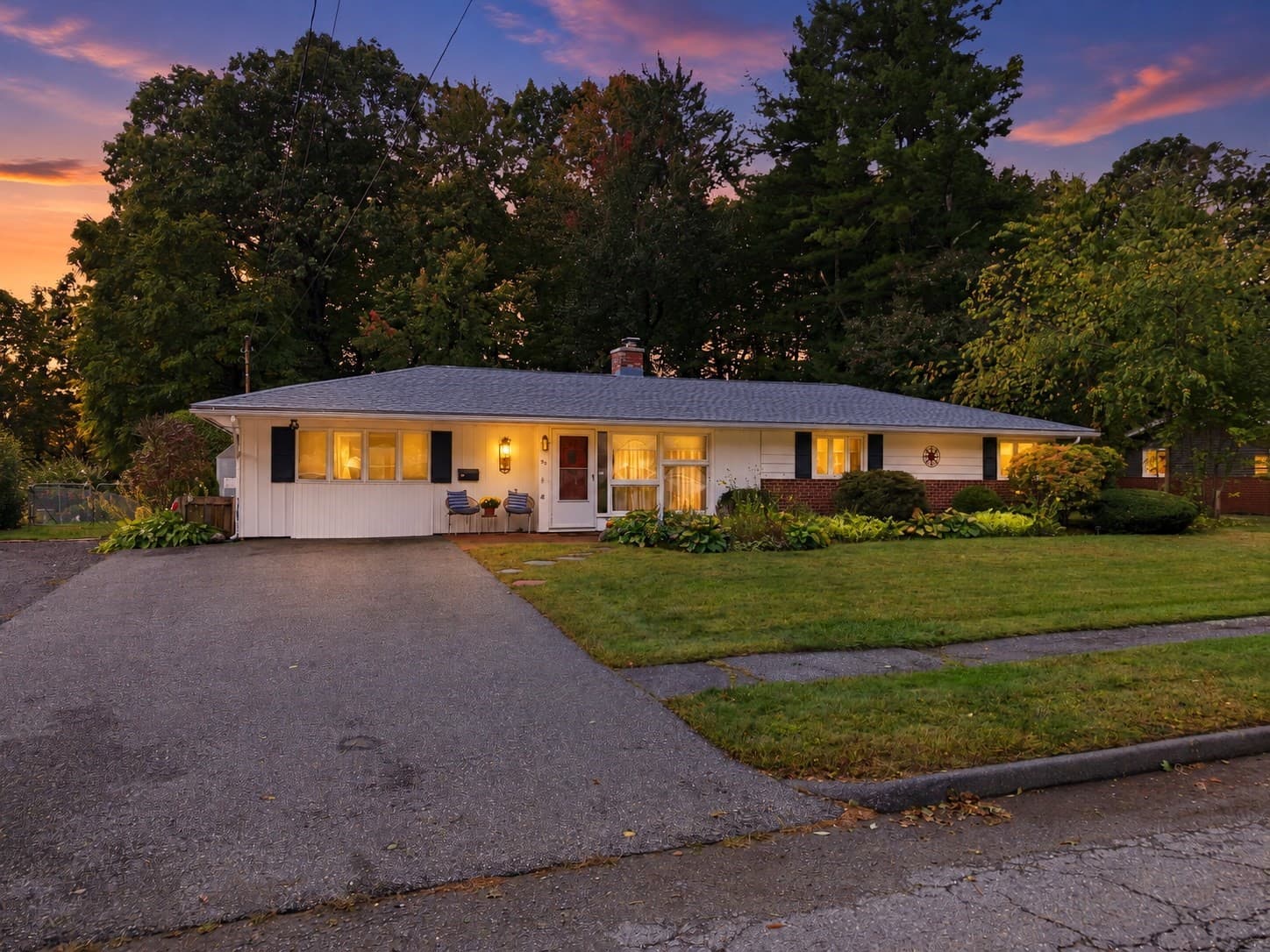 Single Family Residence at 50 Barry Rd, Worcester MA 01609, Worcester, photo 4 of 40