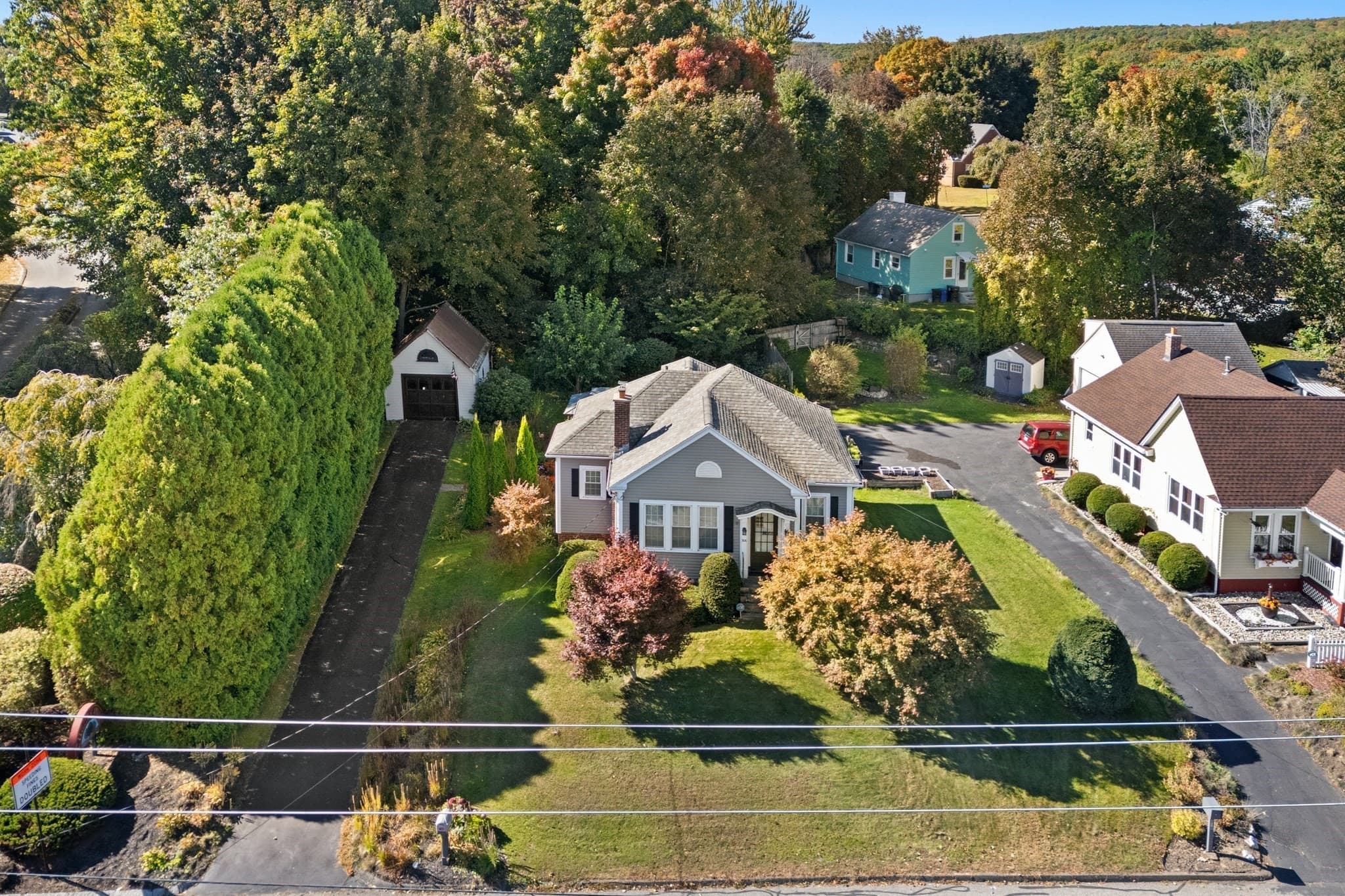 Single Family Residence at 306 Cherry Street, Holyoke MA 01040, Holyoke, photo 2 of 30