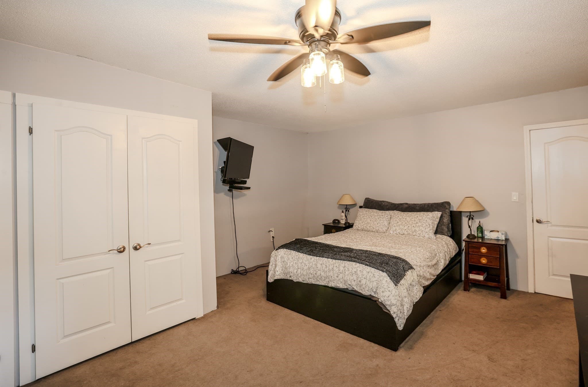 Condominium at 86 Stevens St # B, Lowell MA 01851, Lowell, photo 21 of 31