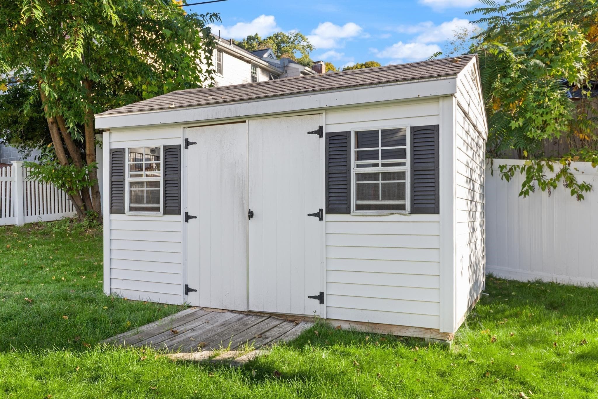 Single Family Residence at 6 Longworth Rd, Worcester MA 01602, Worcester, photo 39 of 39