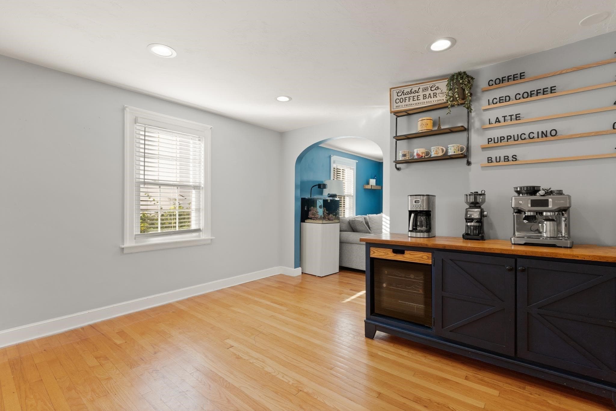 Single Family Residence at 6 Longworth Rd, Worcester MA 01602, Worcester, photo 21 of 39