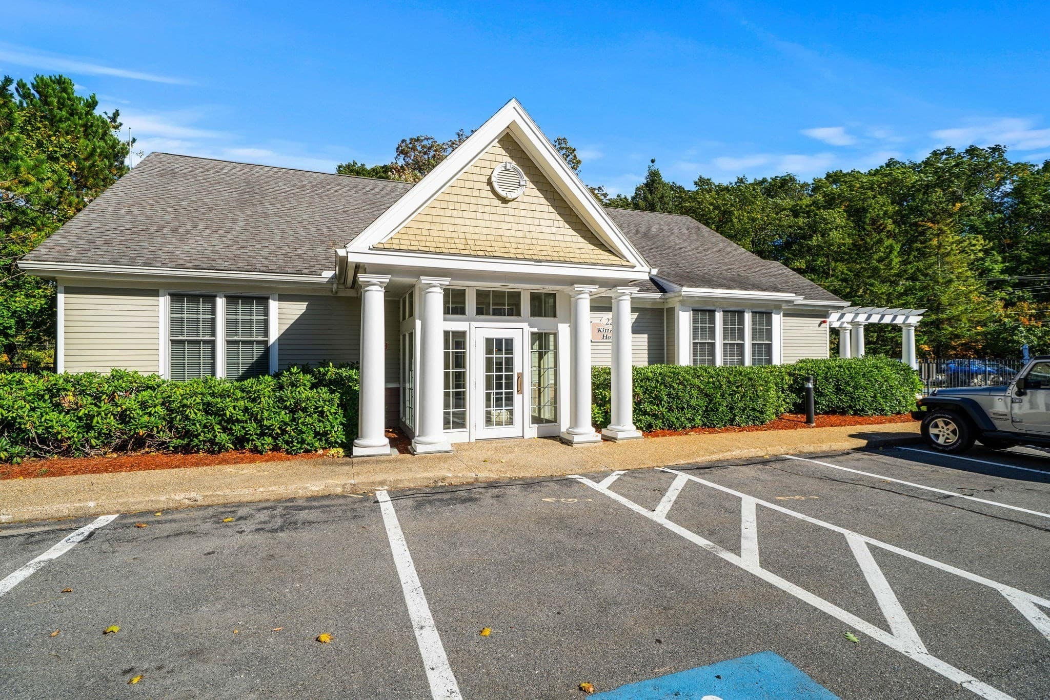 Condominium at 210 Chickering Rd # 201A, North Andover MA 01845, North Andover, photo 23 of 30