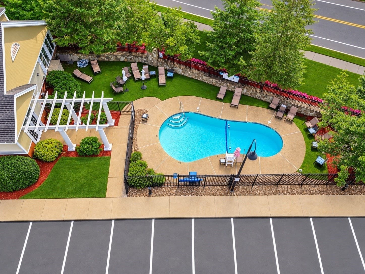 Condominium at 210 Chickering Rd # 201A, North Andover MA 01845, North Andover, photo 29 of 30