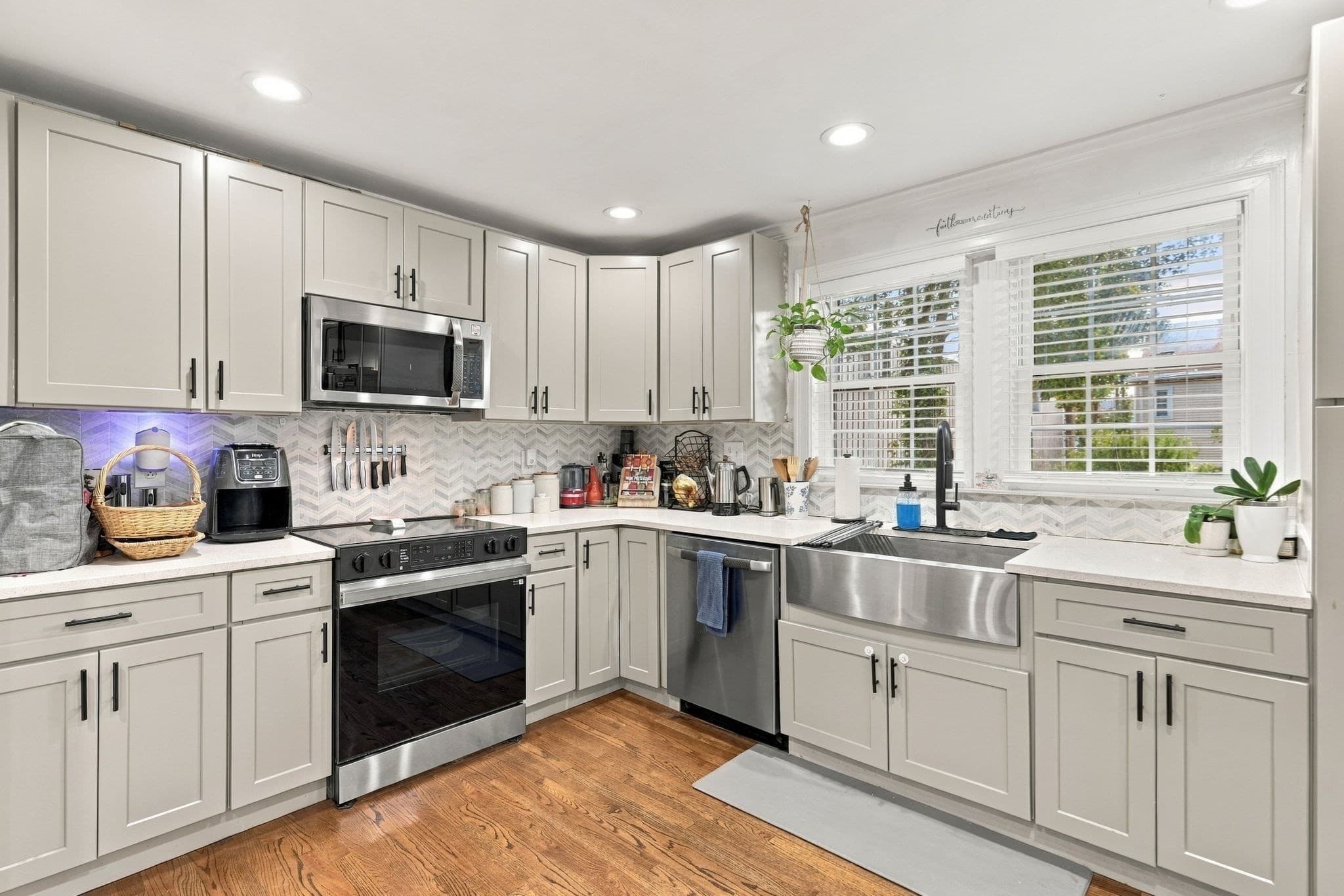 Single Family Residence at 45 Sidney Ave, Lynn MA 01902, Lynn, photo 11 of 42