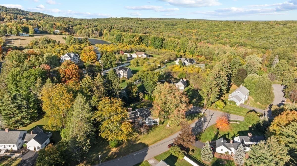 Single Family Residence at 15 Juniper Rd, Fitchburg MA 01420, Fitchburg, photo 34 of 35