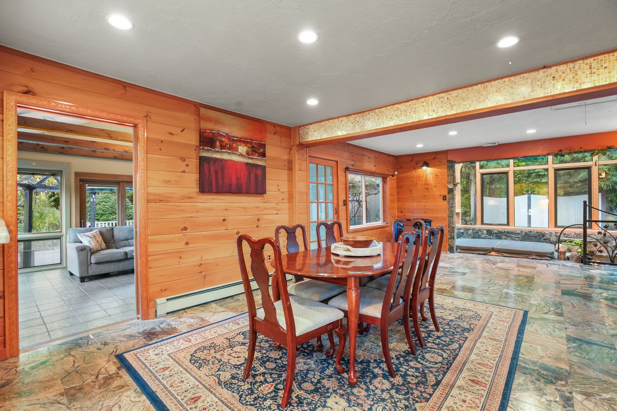 Single Family Residence at 126 Brattle St, Holden MA 01520, Holden, photo 6 of 38