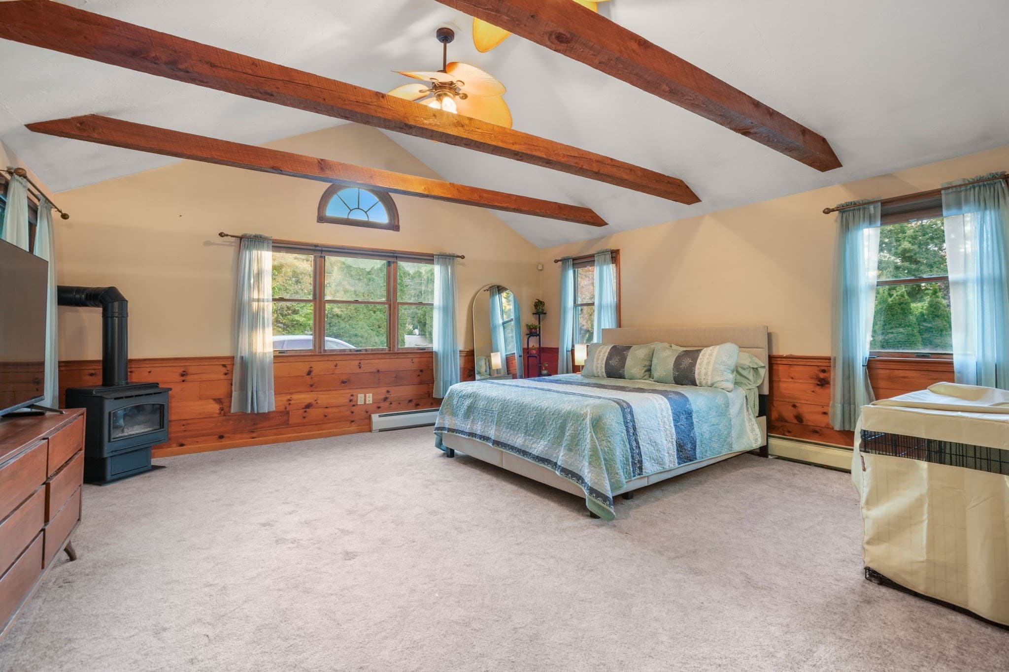 Single Family Residence at 126 Brattle St, Holden MA 01520, Holden, photo 17 of 38