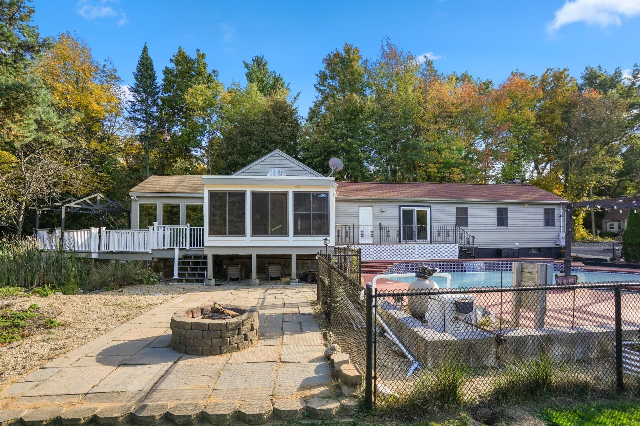 Single Family Residence at 126 Brattle St, Holden MA 01520, Holden, photo 28 of 38