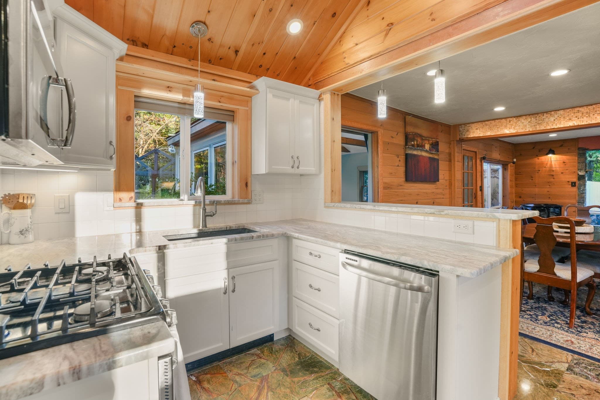 Single Family Residence at 126 Brattle St, Holden MA 01520, Holden, photo 11 of 38