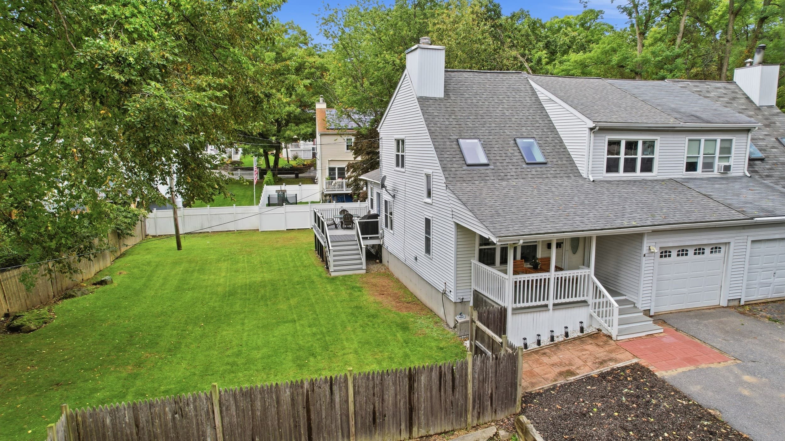 Single Family Residence at 8 Guilford St, Worcester MA 01606, Worcester, photo 27 of 30
