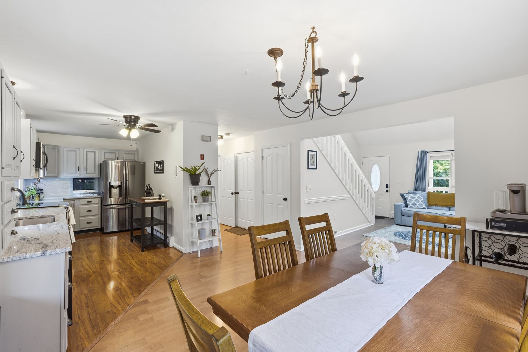 Single Family Residence at 8 Guilford St, Worcester MA 01606, Worcester, photo 7 of 30