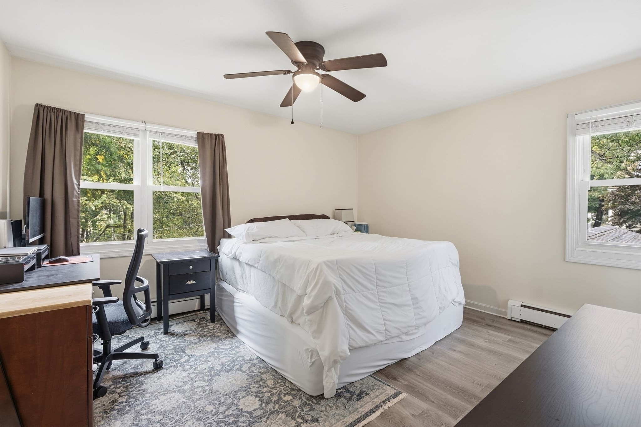 Single Family Residence at 8 Guilford St, Worcester MA 01606, Worcester, photo 19 of 30